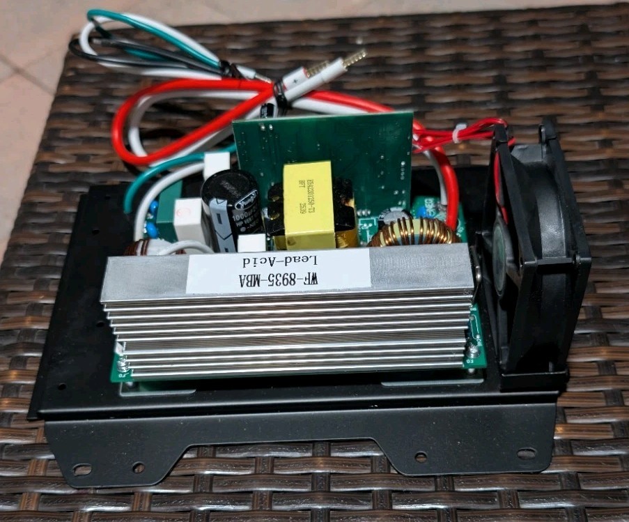 WF-8935-MBA RV Power Converter,35 Amp DC Main Board Assembly,Three-Stage Power