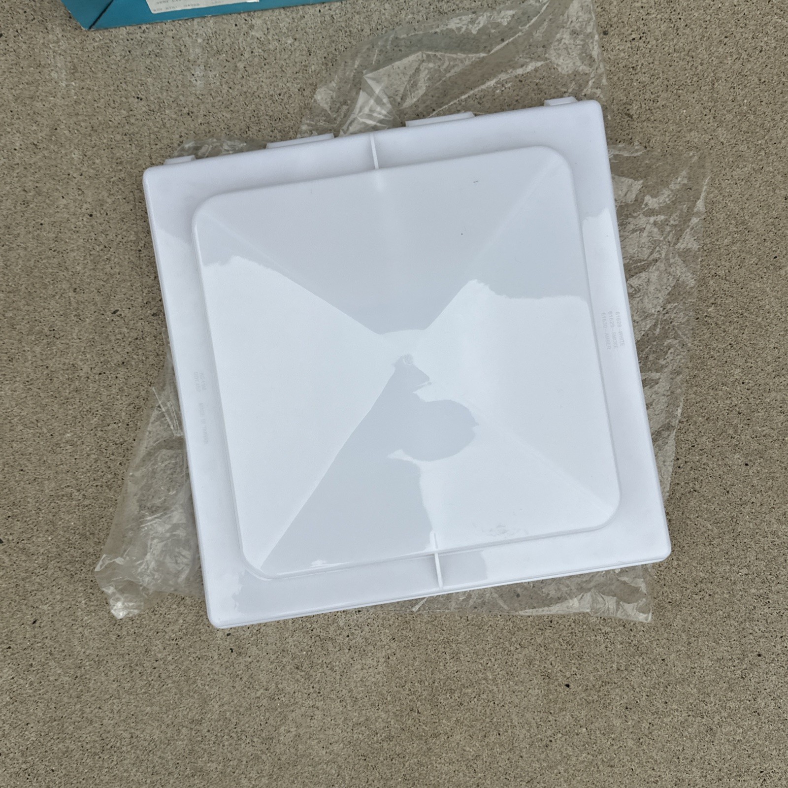 Ventmate 61628 RV Roof Vent Lid For Old Jensen RV Vents 14 in x 14 in White