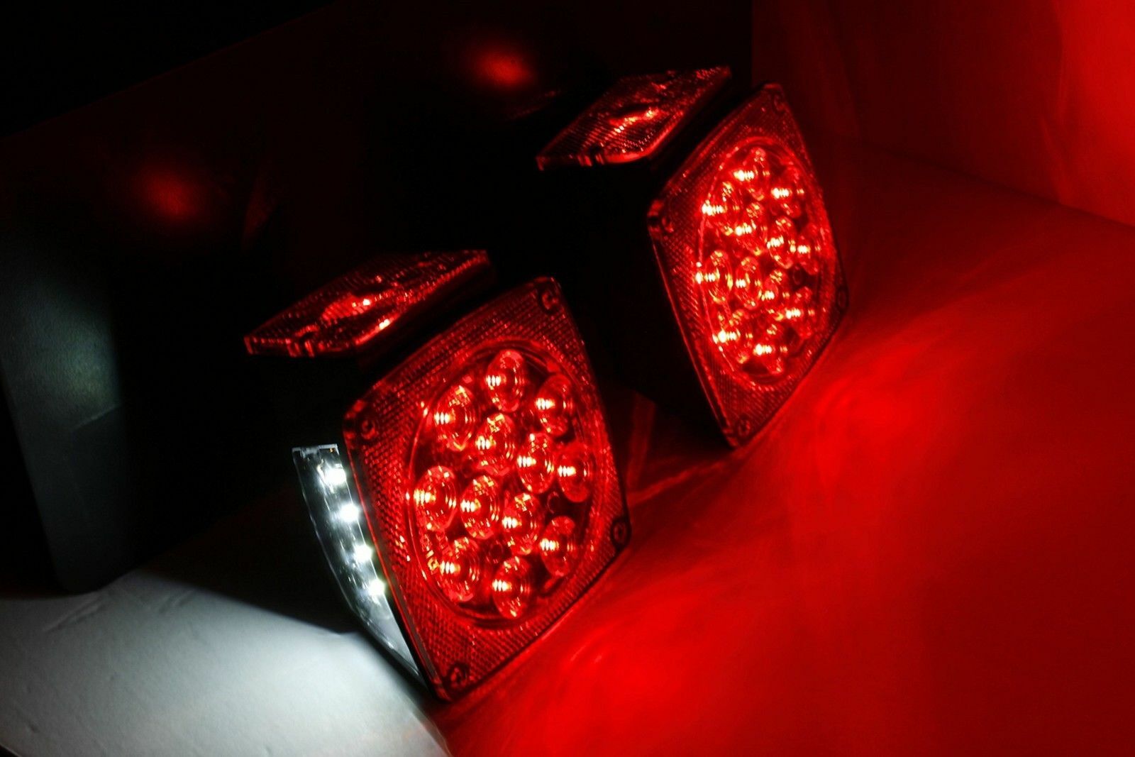 a pair 12V LED Trailer Tail Light Turn/Stop/Signal – Left/Right-DOT Compliant