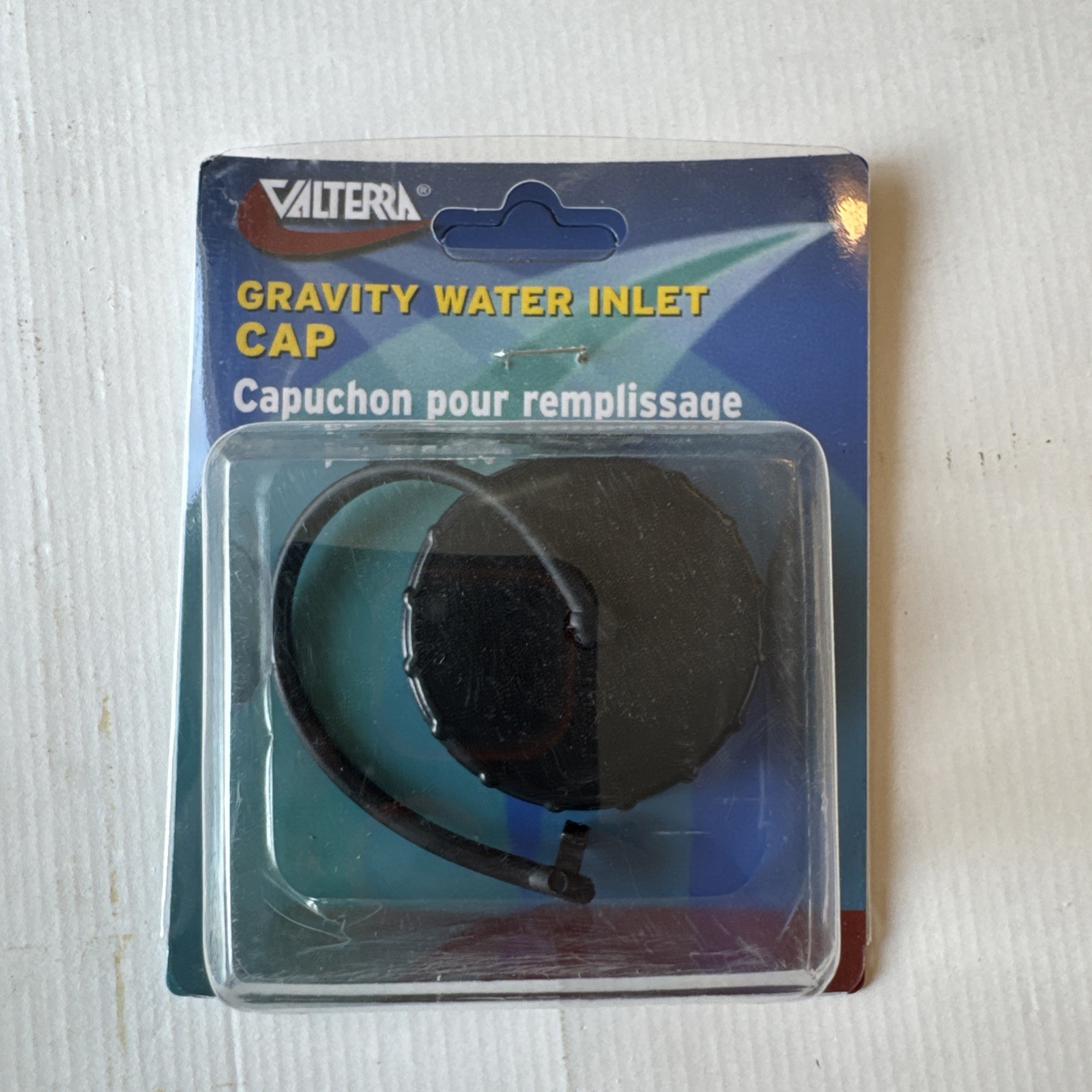 Valterra A0120SBKVP Carded Gravity Water Inlet Cap, Black