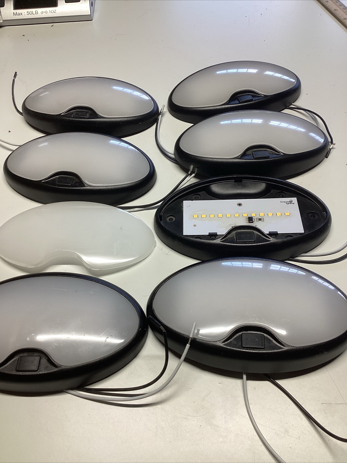 *RV DREAM LIGHTING LED 12V DOME PANCAKE LIGHT BRIGHT COOL WHITE SWITCH Lot Of 7