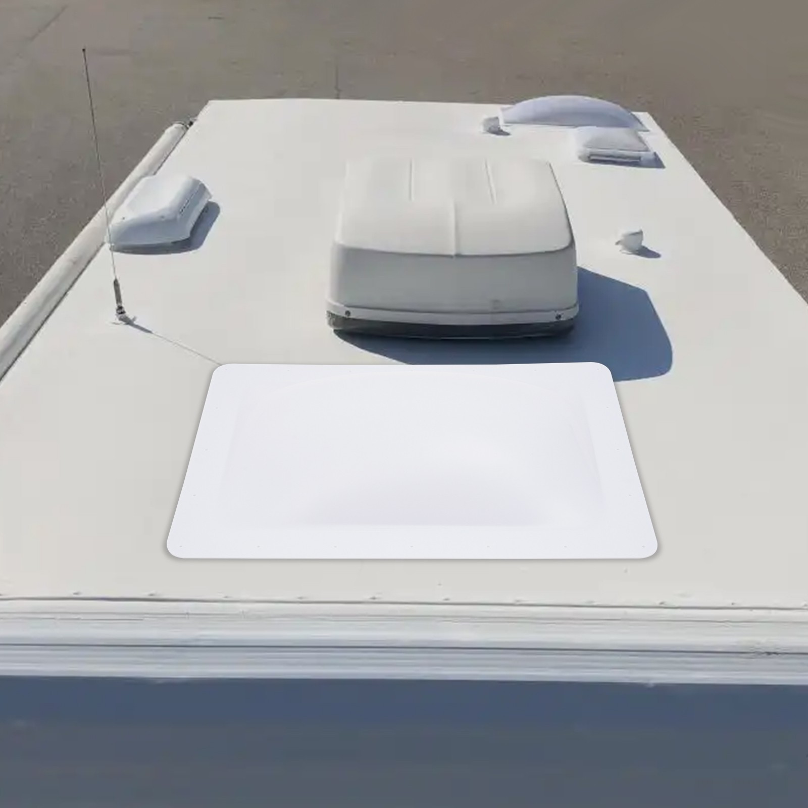 RV Skylight Fits For Camper Skylight 18*26in Universal RV Skylight Outer Dome