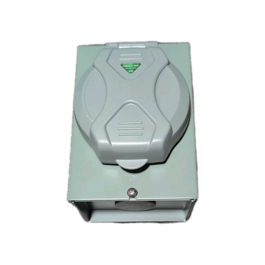 30A Power Inlet Box 7500W Generator Transfer Switch Weatherproof For Outdoor Use