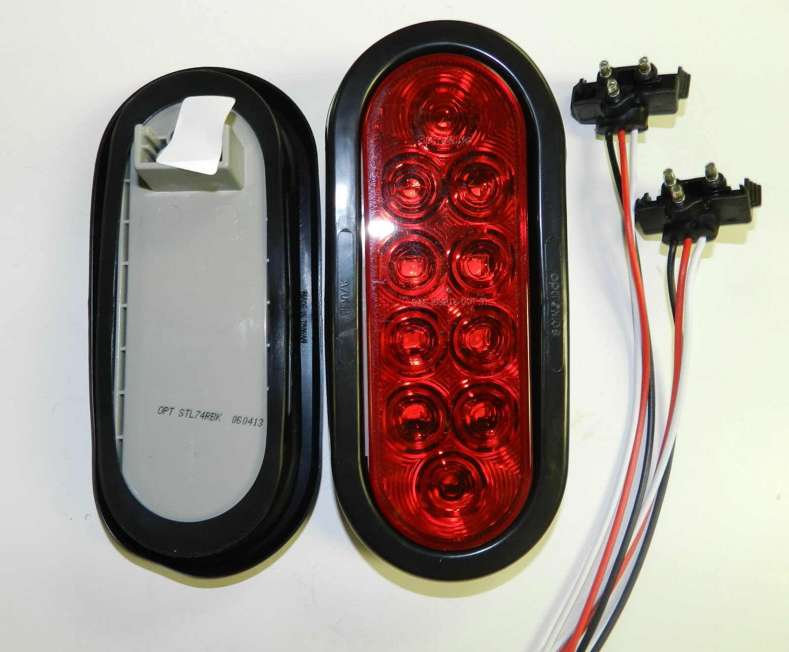 (2) RED 6″ Oval LED 10 Diode Tail Light w/grommet & plug Truck Trailer Optronics