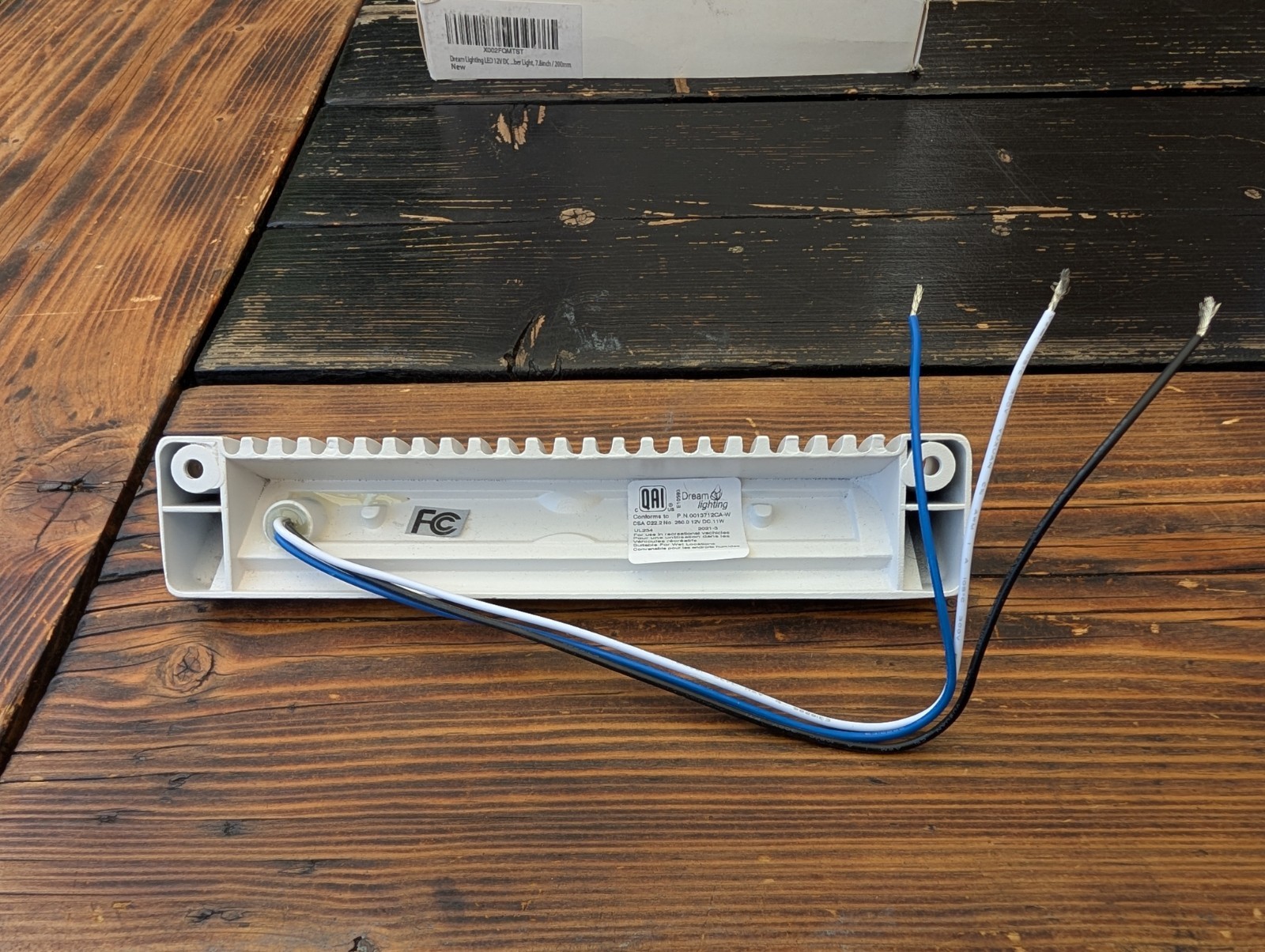Dream Lighting IP65 LED 12V DC Camper Van Outdoor Light 200mm Long