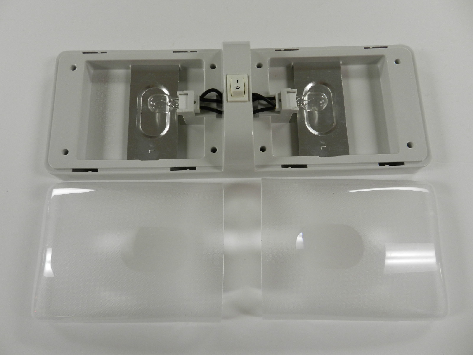 (1) Double Dome Cargo Light 12V Ceiling Interior Camper RV Trailer Incandescent