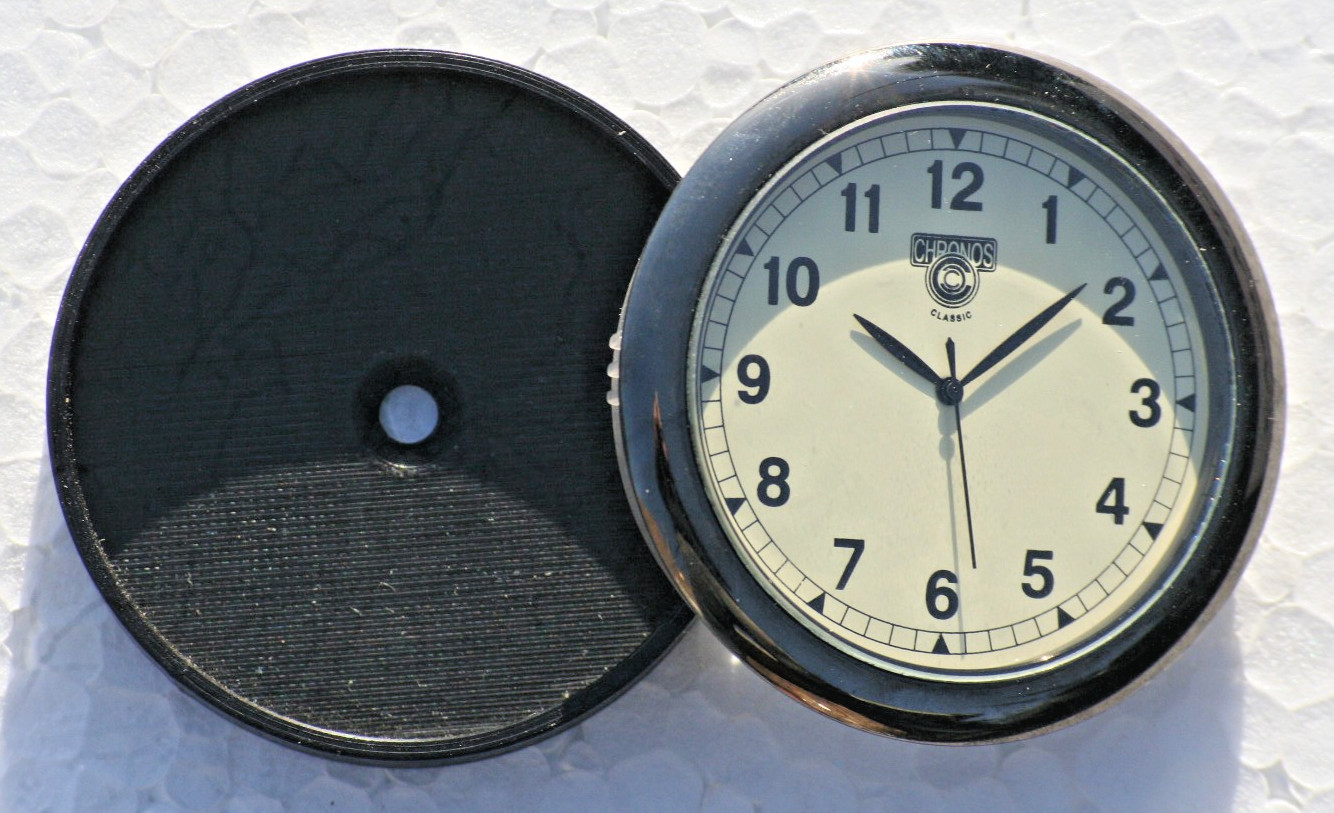 CAR DASHBOARD CLOCK TRADITIONAL STYLE ANLOGUE DIAL WITH BLACK SURFACE MOUNT