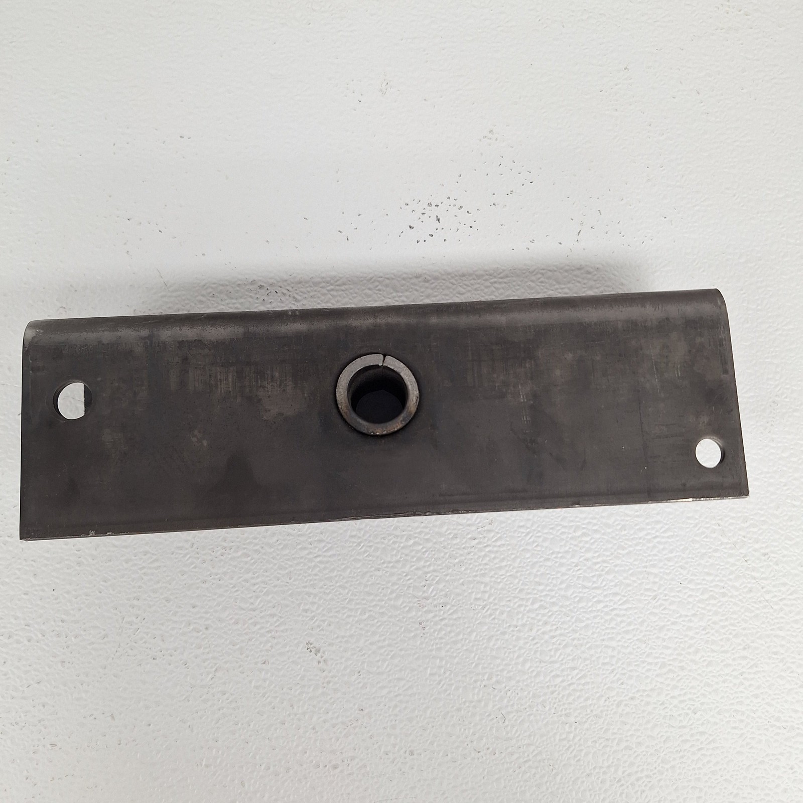 11″ Slipper Spring Equalizer with Bolts and Nuts