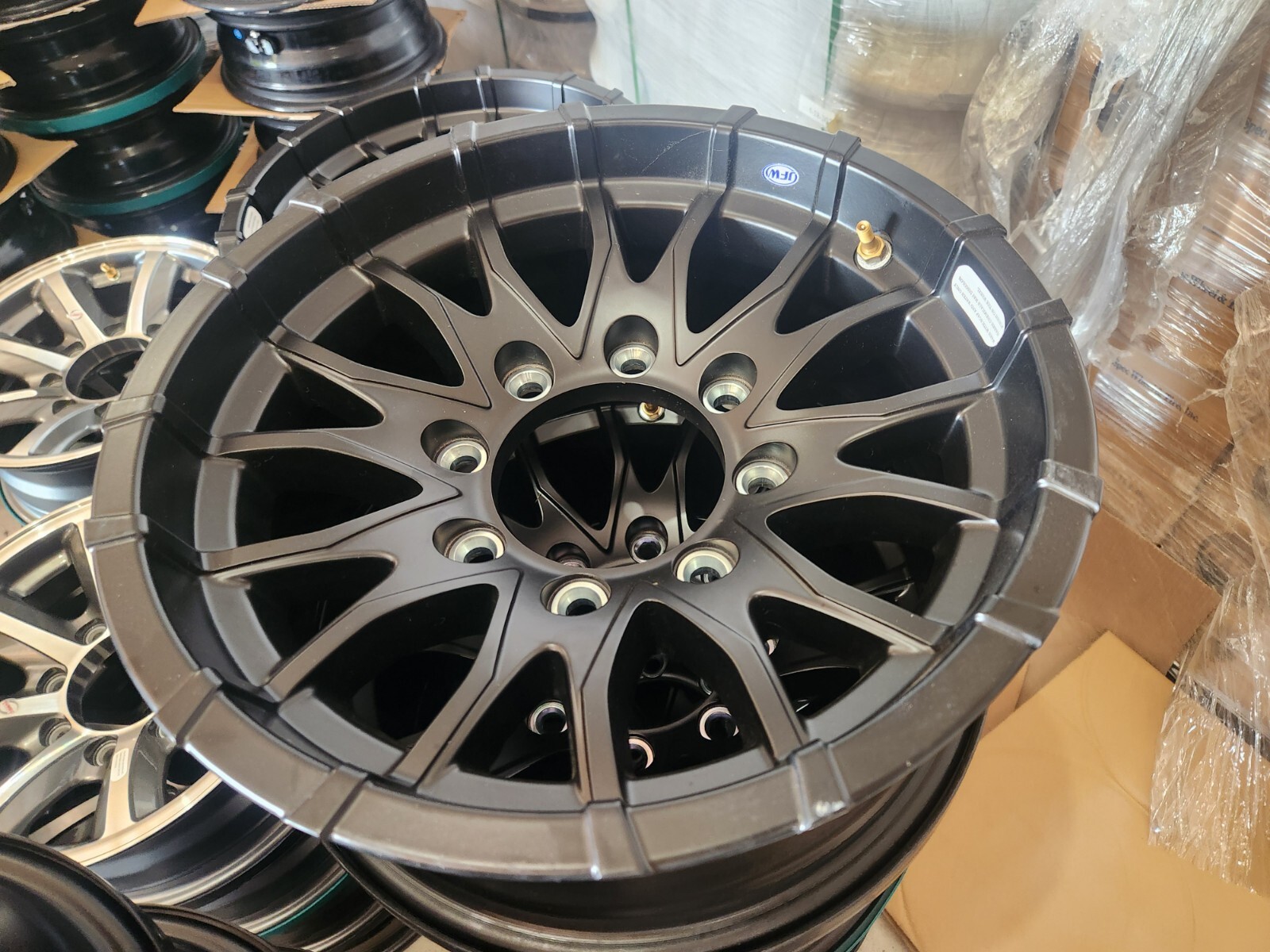 SINGLE 16″ X 7″ ALUMINUM TRAILER WHEEL 8-LUG ON 6.5 INCHES – MATTE BLACK