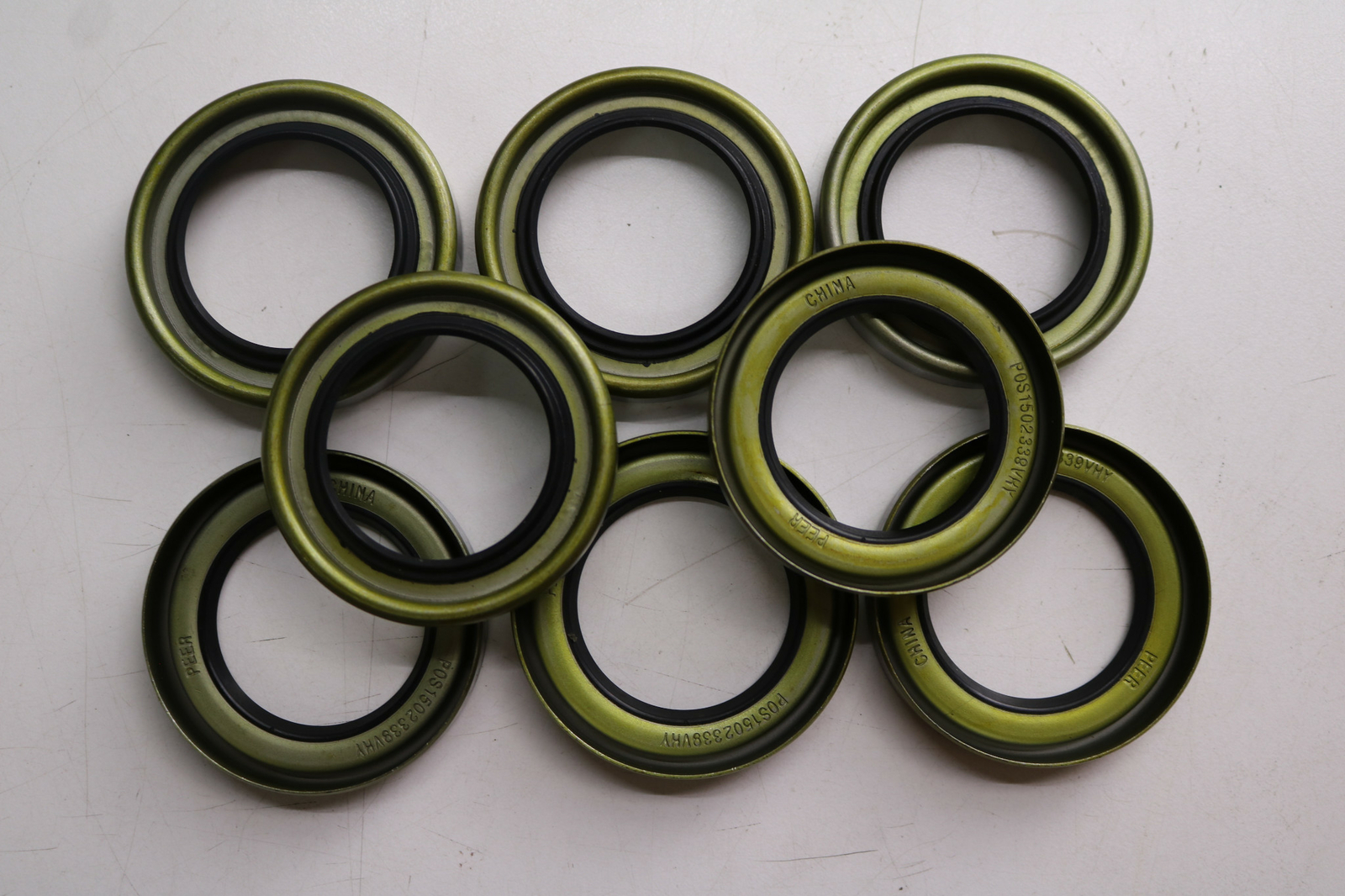 8x Lot PEER Shaft Seal 633 Hub Trailer Spindle Axle Wheel 1.5″ 2.328″ OD 14975