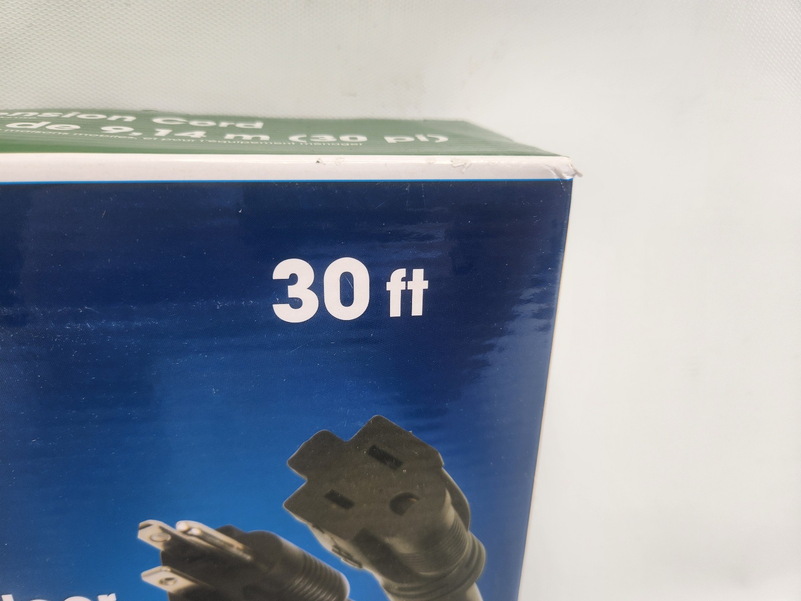 Camco 30-Ft RV Extension Cord 15 Amp – Rated for 125V – 55142 14-Gauge Copper
