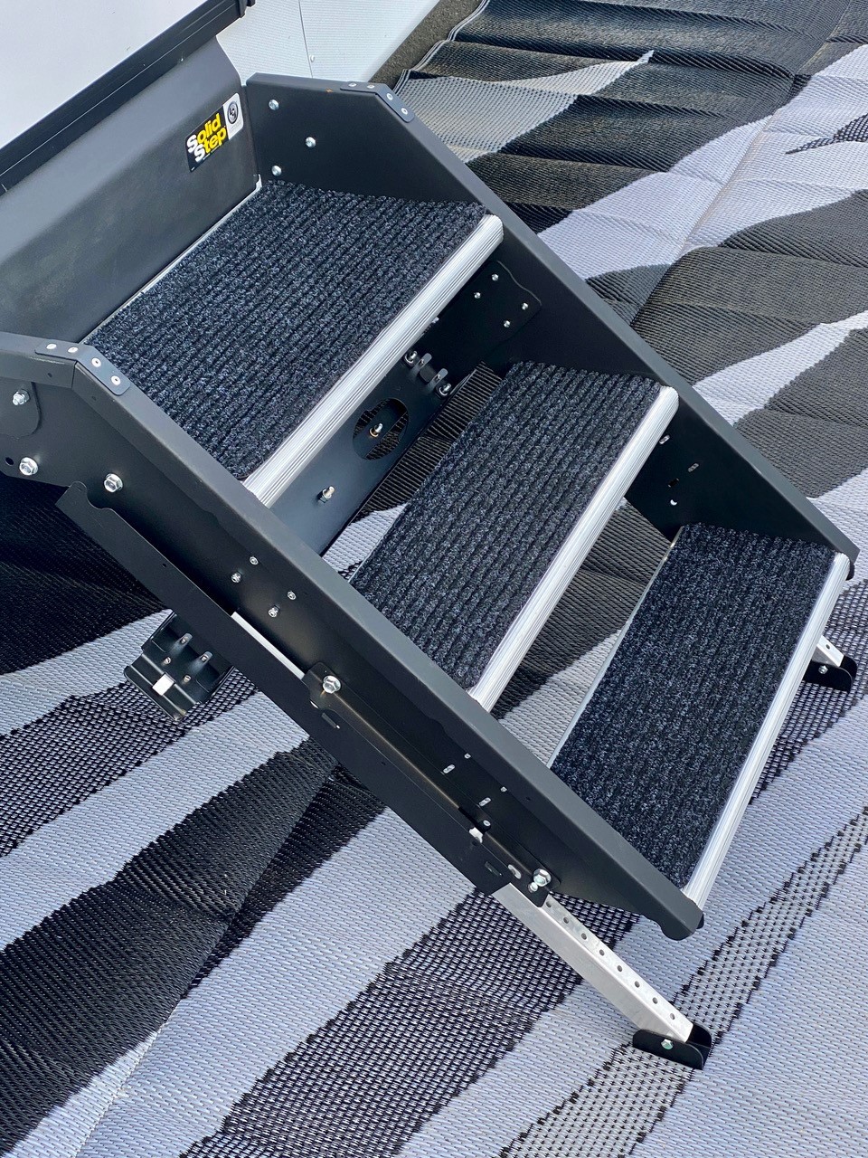 Trailersphere RUL2475 STEPS & STEP RUGS RV
