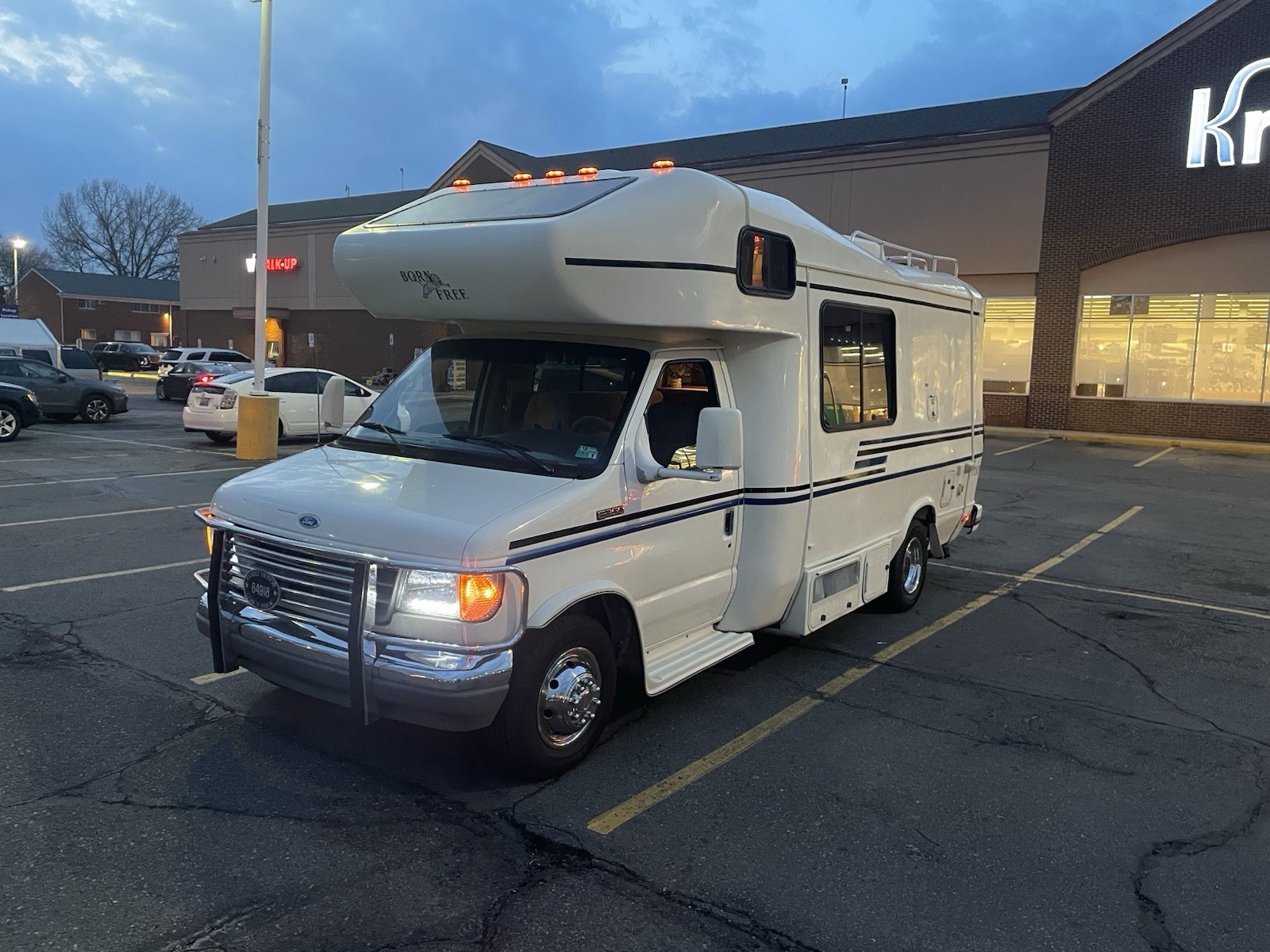 1996 Ford E350 Born Free RV Motorhome 7.3 Powerstroke Diesel Chinook Sunrader