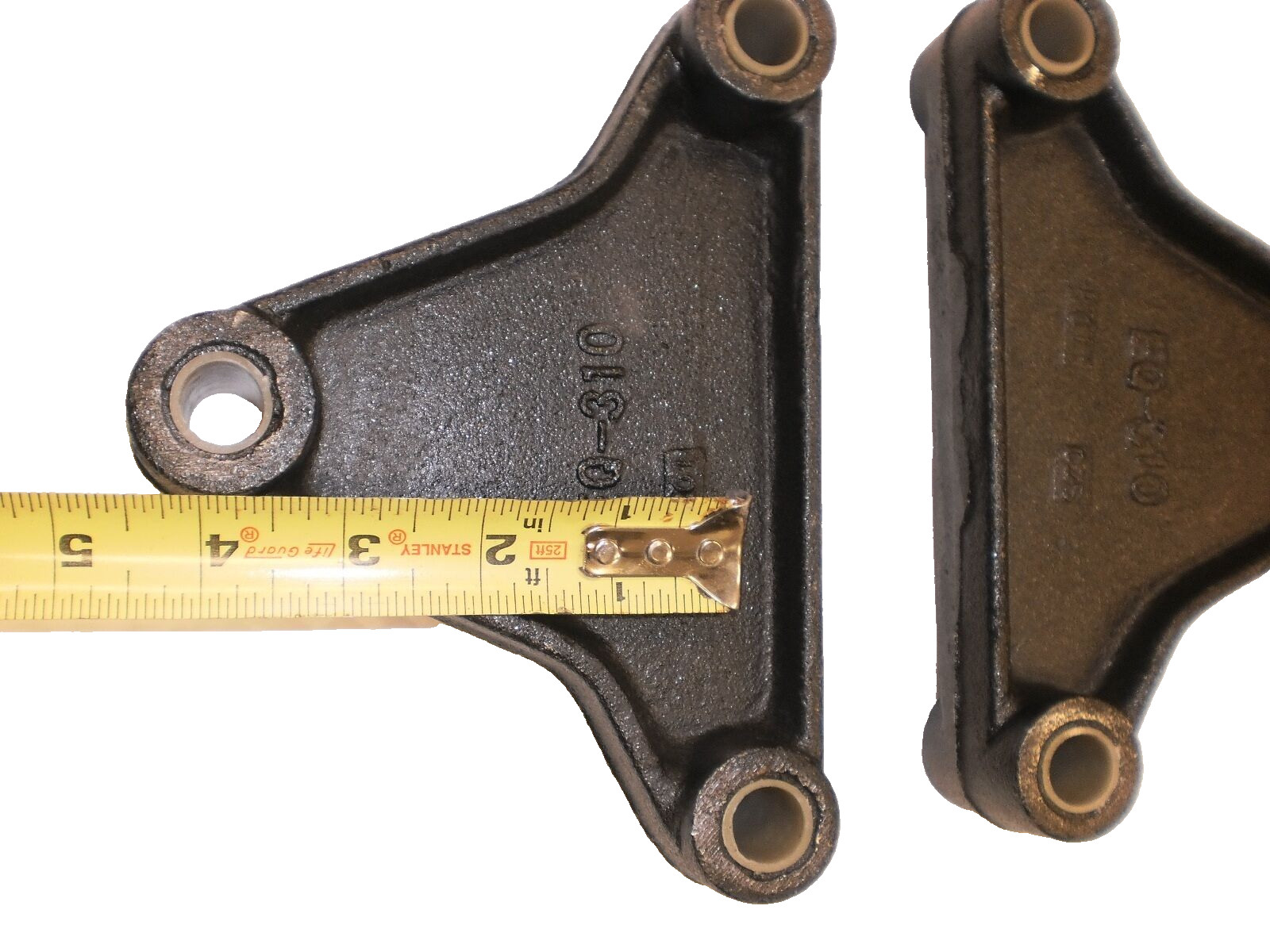 Pair 4″ TALL Equalizers 9/16″ holes 6″ wide Trailer Axle Spring Pivot Center