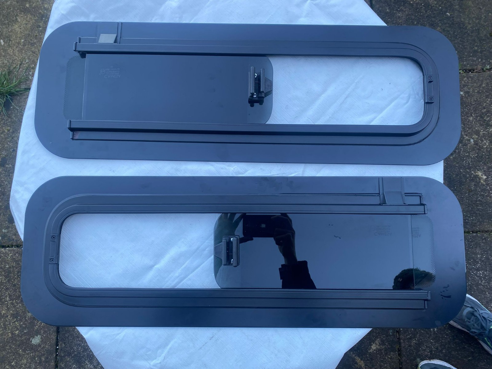 2PCS Camper Van RV Sliding Opening Windows Waterproof Caravans-L+R 800*270MM