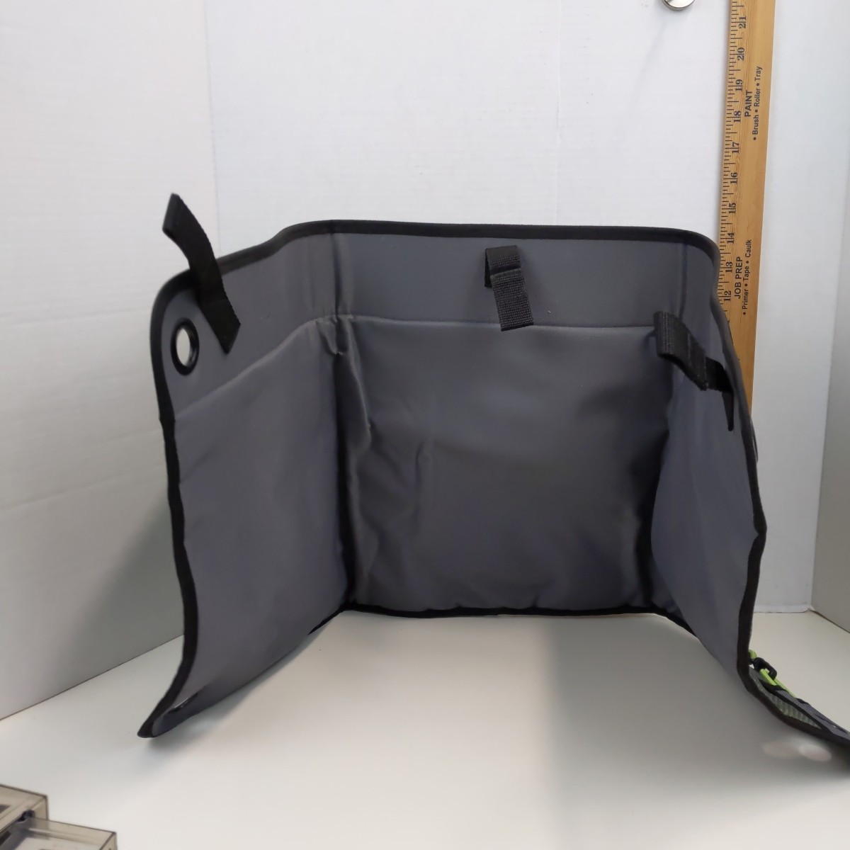 Thule Countertop Organizer Storage Caddy Green Gray Mesh Portable Home Kitchen