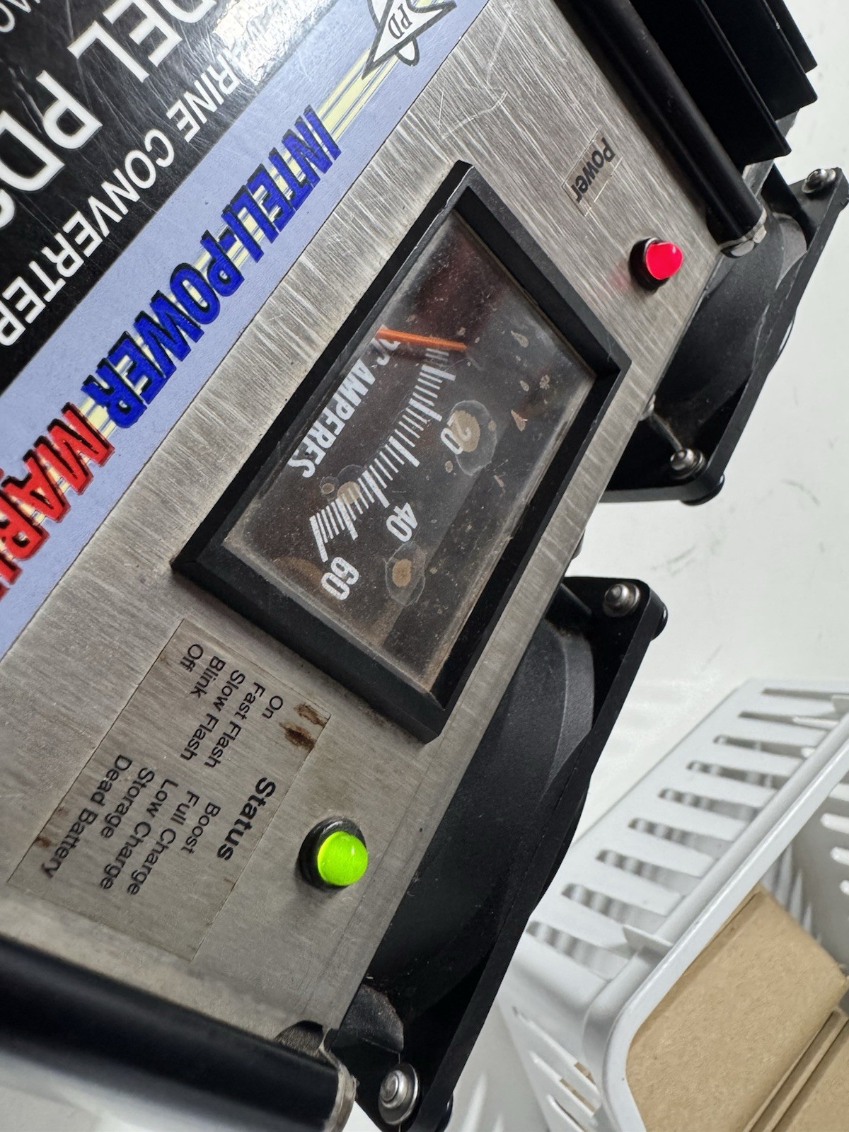 Progressive Dynamics Inteli-Power Marine PD2060 Converter Charger 60A
