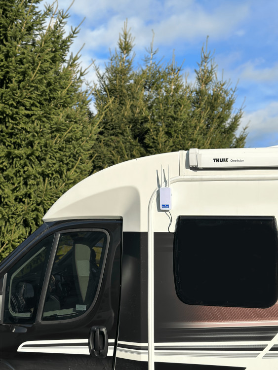 Falcon COMBO 4G Outdoor Antenna/Router 150mbps Caravan Motorhome FA160