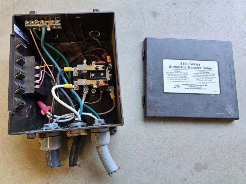 USED PROGRESSIVE DYNAMICS AUTO TRANSFER RELAY PD511010