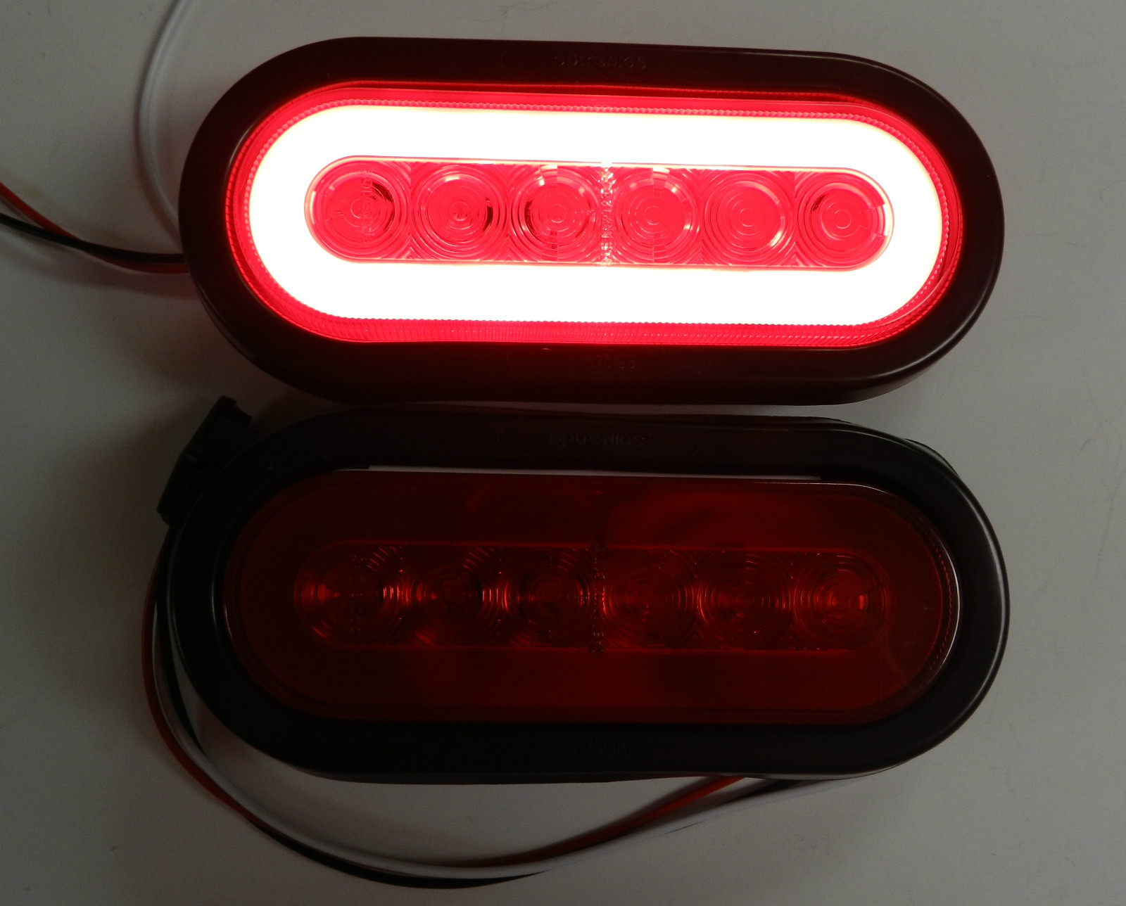 Optronics TLL112RK GloLight Red 6″ Oval Sealed 22-LED Trailer Light Kit Retail
