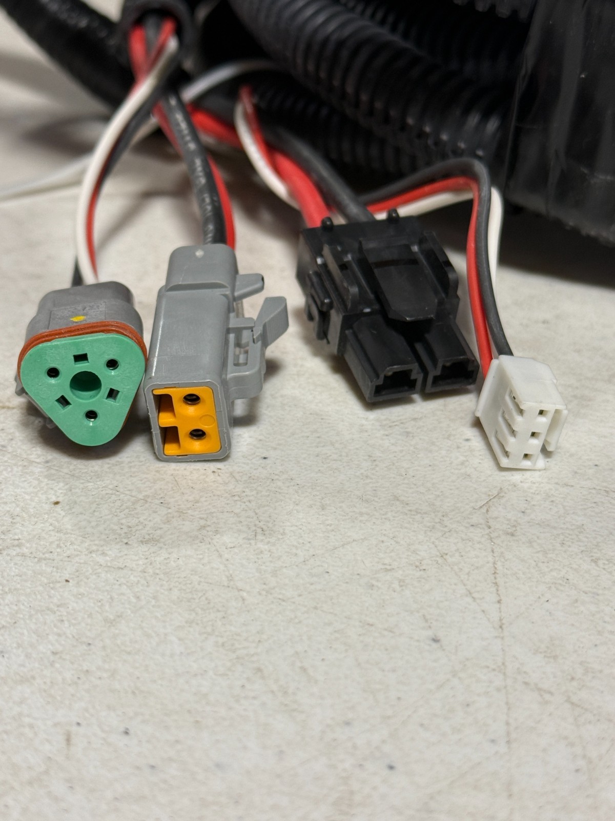 Lippert 306298 Replacement Hall Effect 424 Left Rear RV Electric Sensor Harness