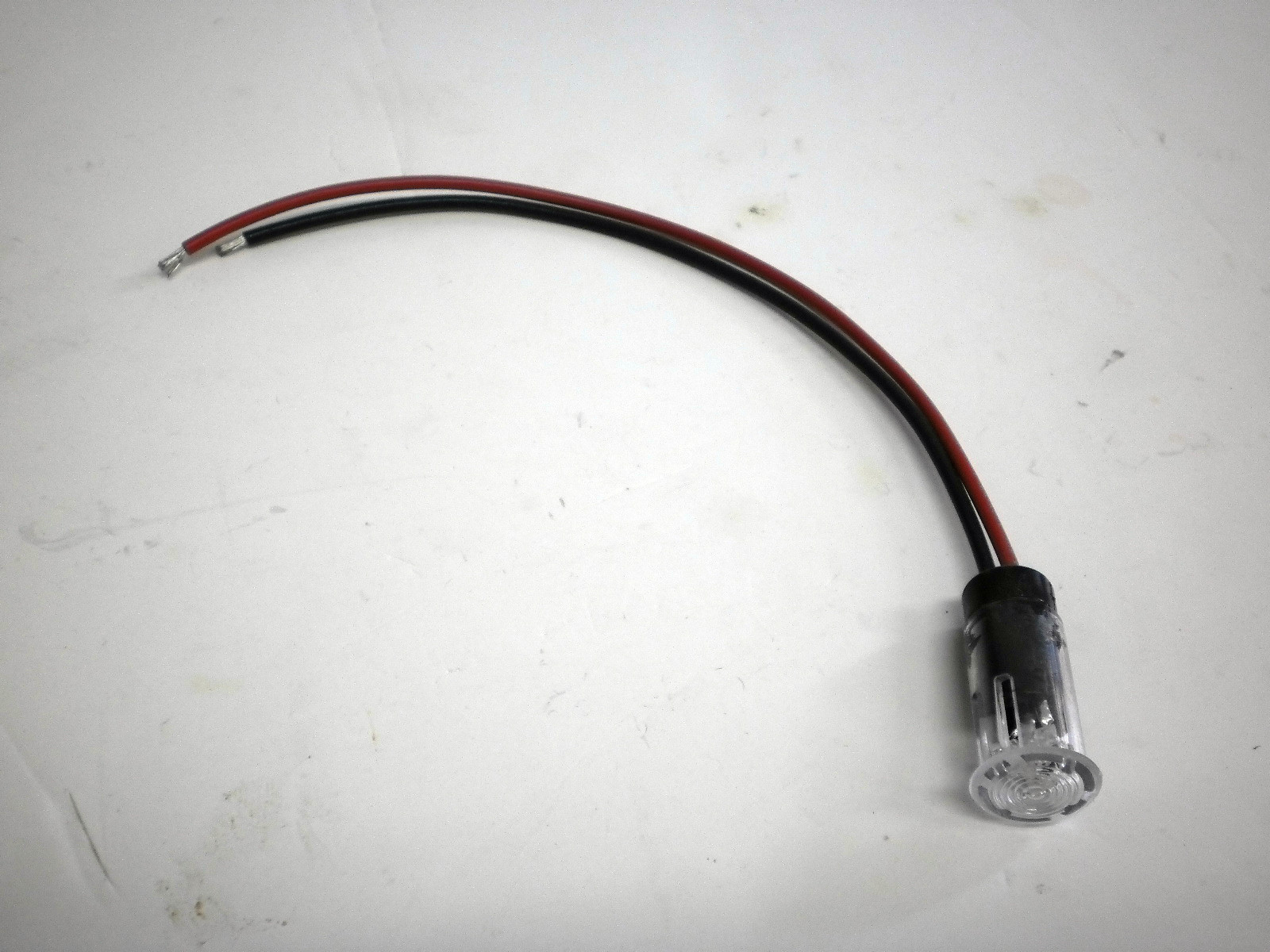 1/2″ LED Indicator Trailer/RV Marker Light Clear Red Round Light Clear Lens