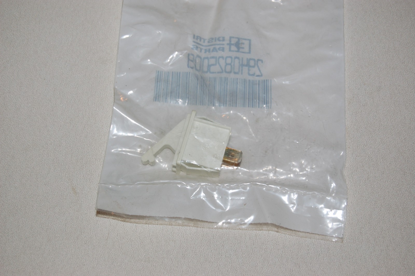 Dometic Refrigerator Light Switch #2940825009, superseded to #3850959010