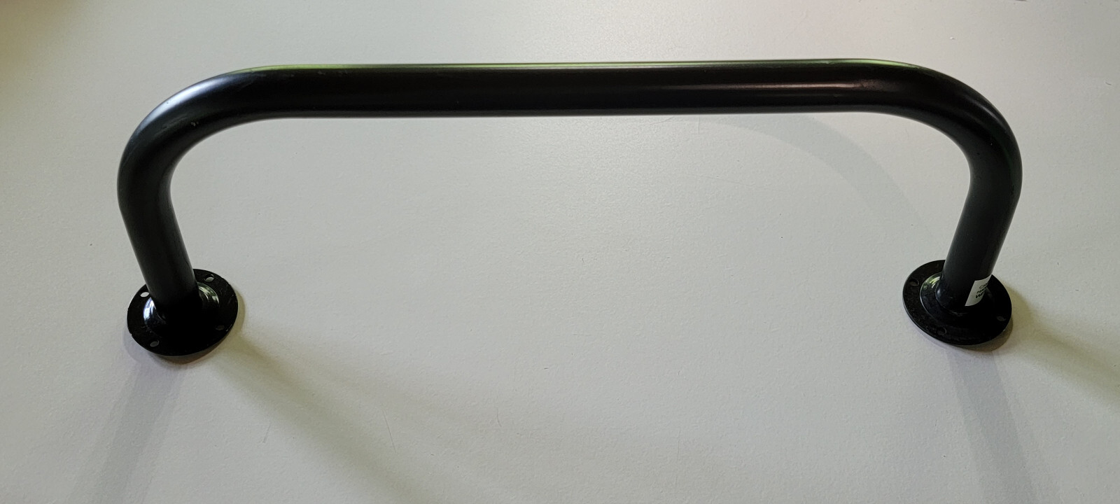 Crossroads RV Hand Rail 17-3/4″ 2 Hand Assist Black Minor Scuffs 300lb RV
