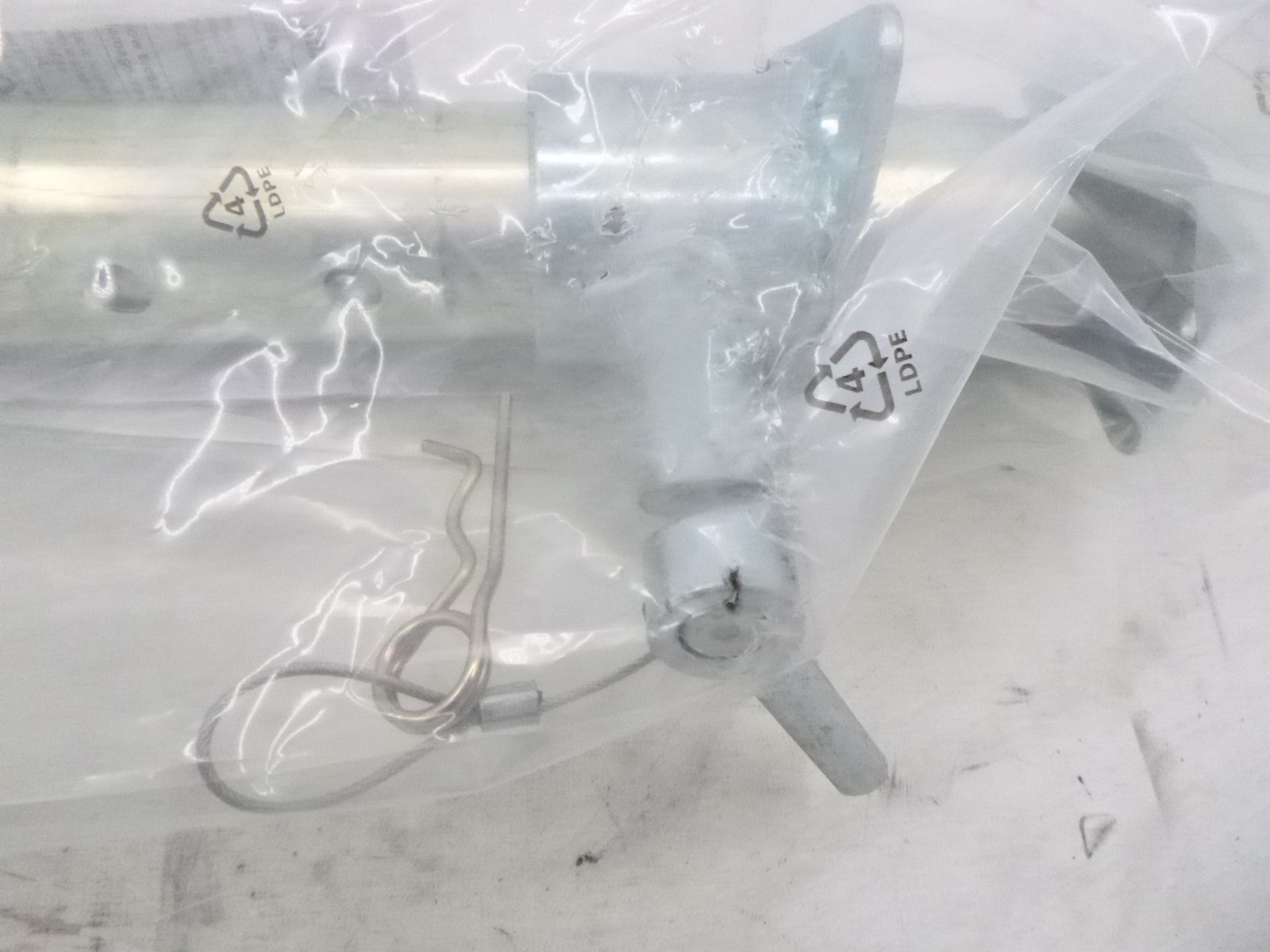 The Ultimate Jack A-Frame Topwind Jack 2,000 lb 27 1/2″ Lift RDJ-2K