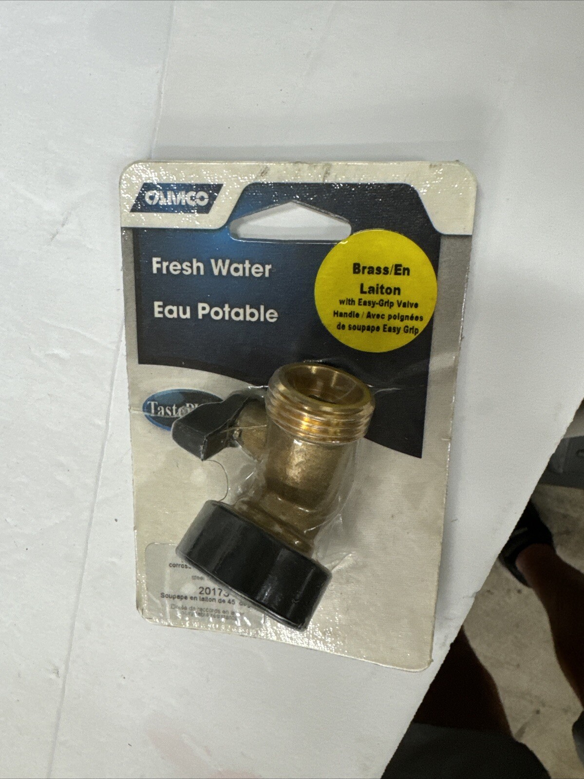 Camco 20173 Brass 45 Degree Water Shut-Off Valve, BA6