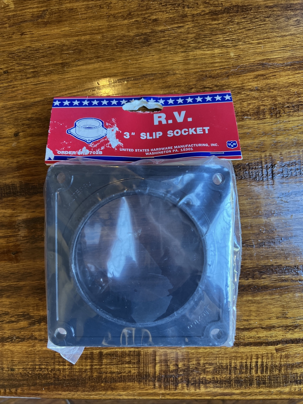 RV Parts 3″ Slip Socket With Flange For Valve Attachment US Hardware RV-702B
