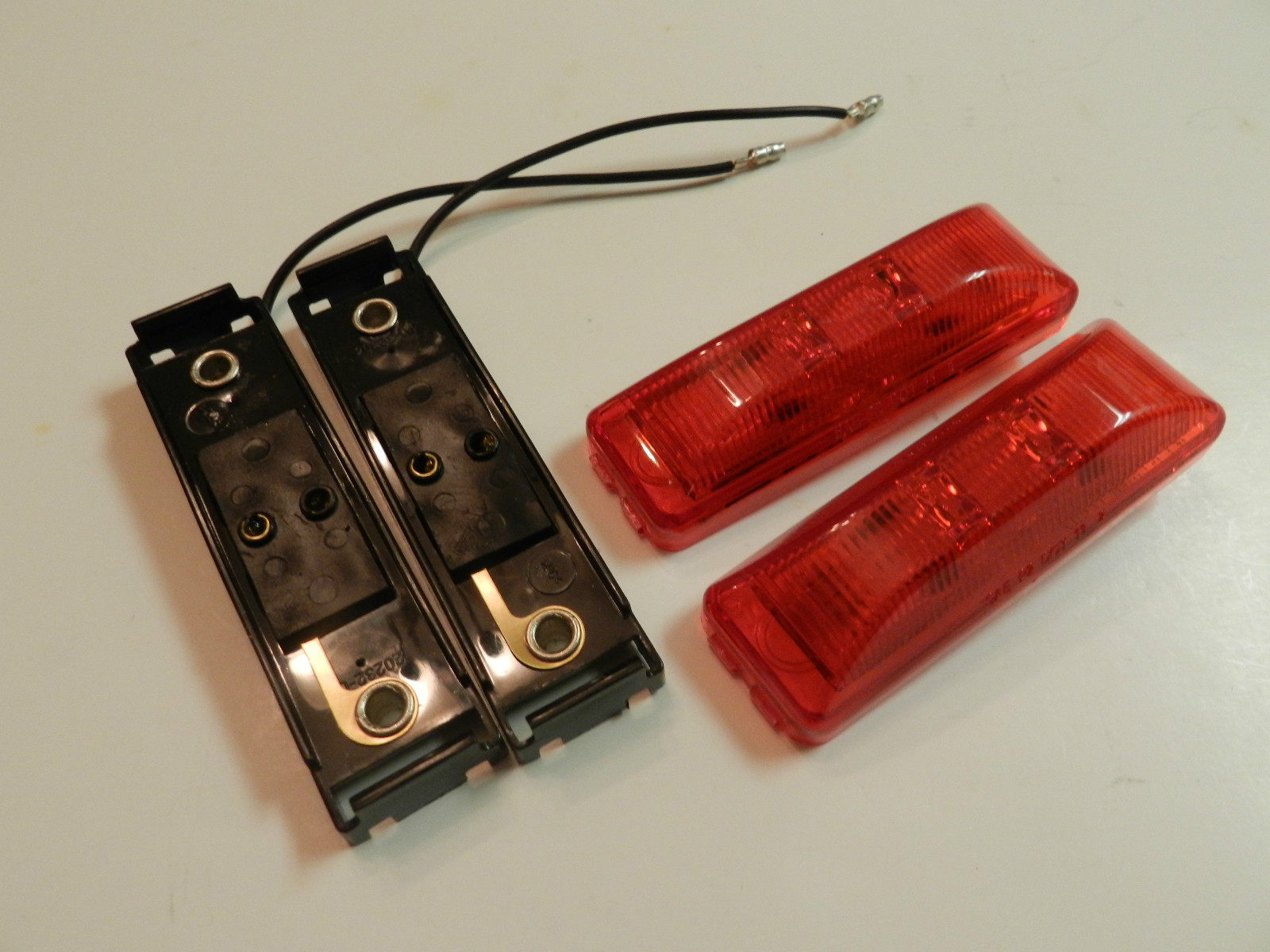 (2) LED Lights 1×4 Surface mount w/base RED Clearance Marker trailer Optronics