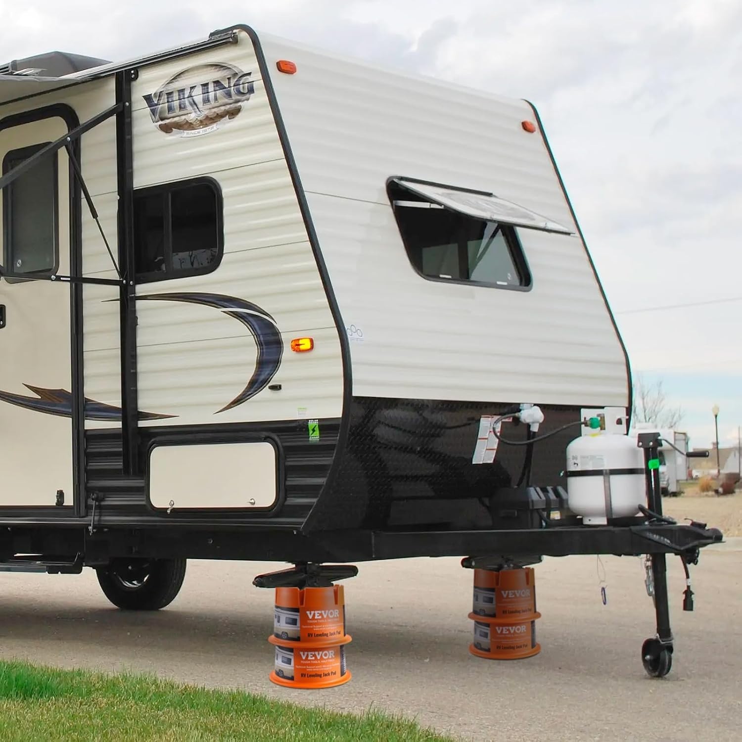 Effortless Leveling with 2-Pack RV Camper Stabilizer Blocks – 2000 lbs Support