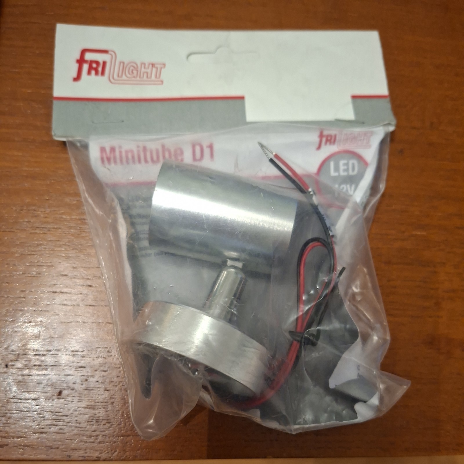 Minitube D1 18 SMD 12V Aluminium Light with Switch