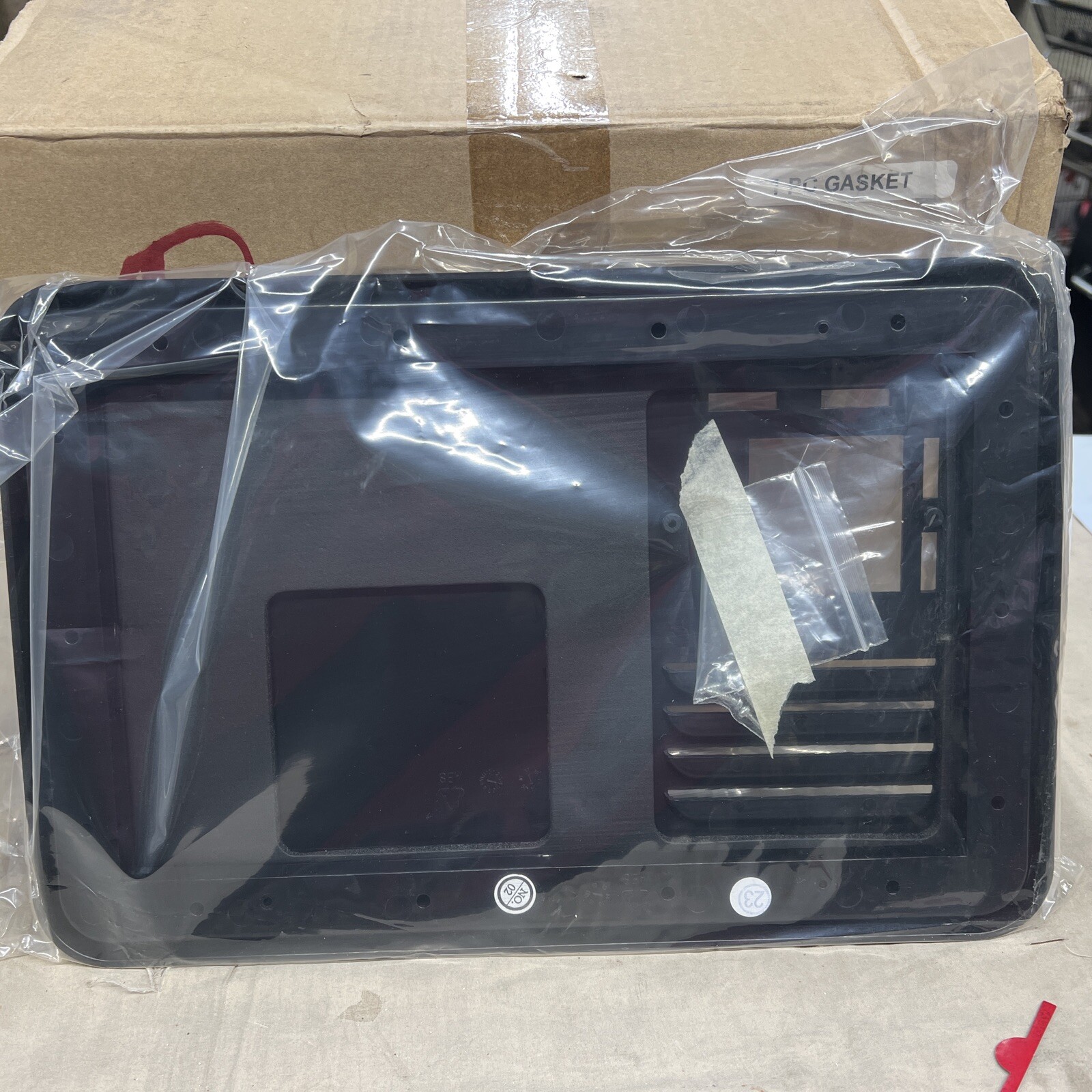 Dometic/ATWOOD FURNACE RV ACCESS DOOR ASSEMBLY 30724 FREE SHIPPING