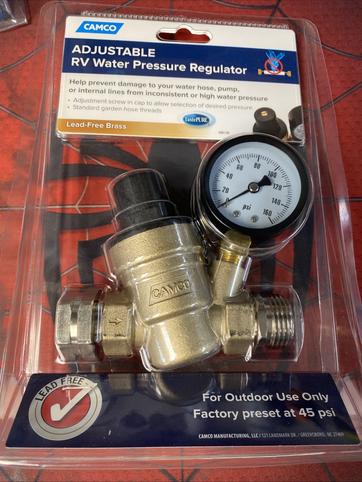 Camco 40058 Brass RV/Marine Water Pressure Regulator