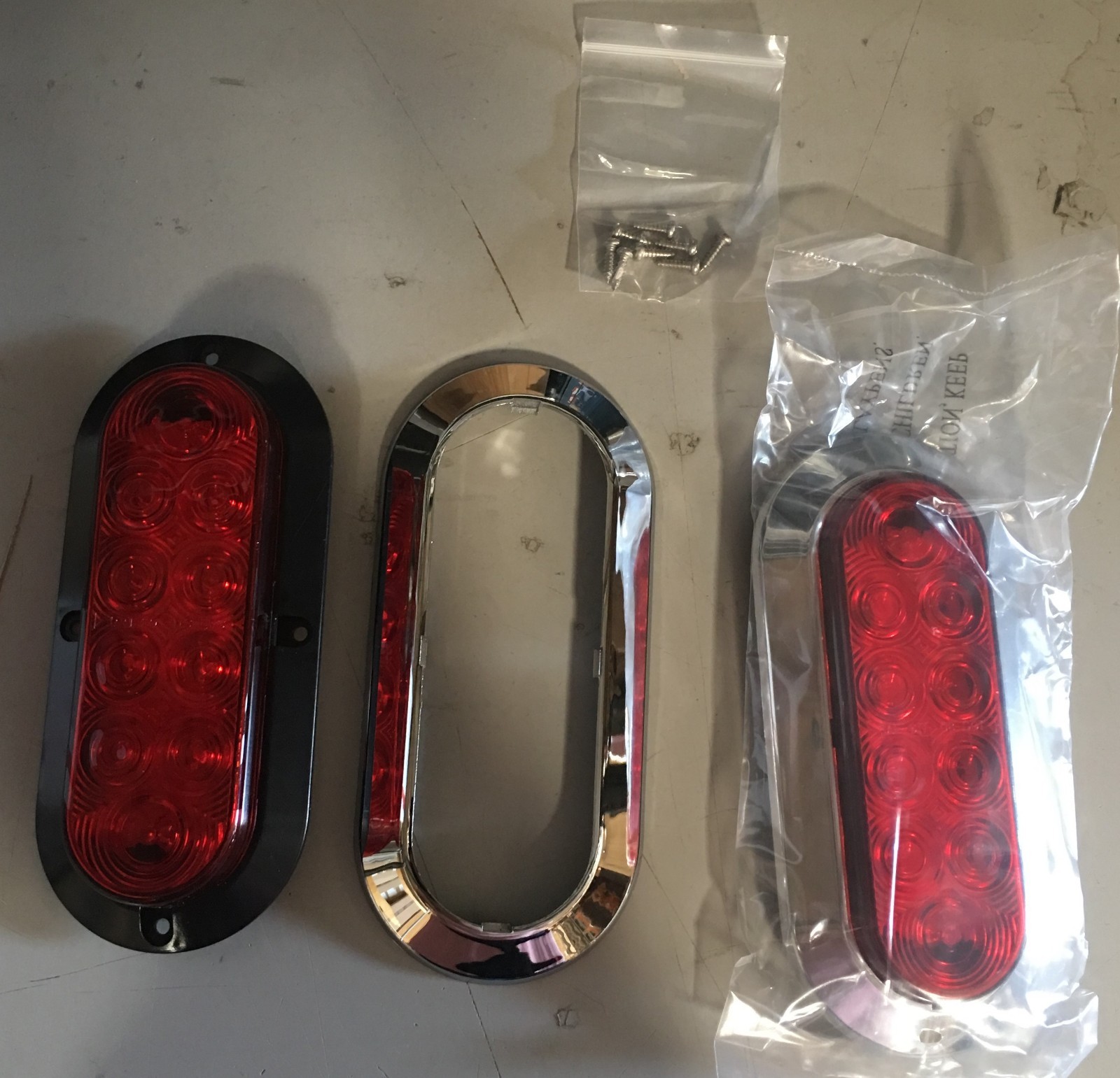 2pcs 6″ Oval Chrome Trailer Truck Red 10 LED Surface Mount Stop Turn Tail Lights