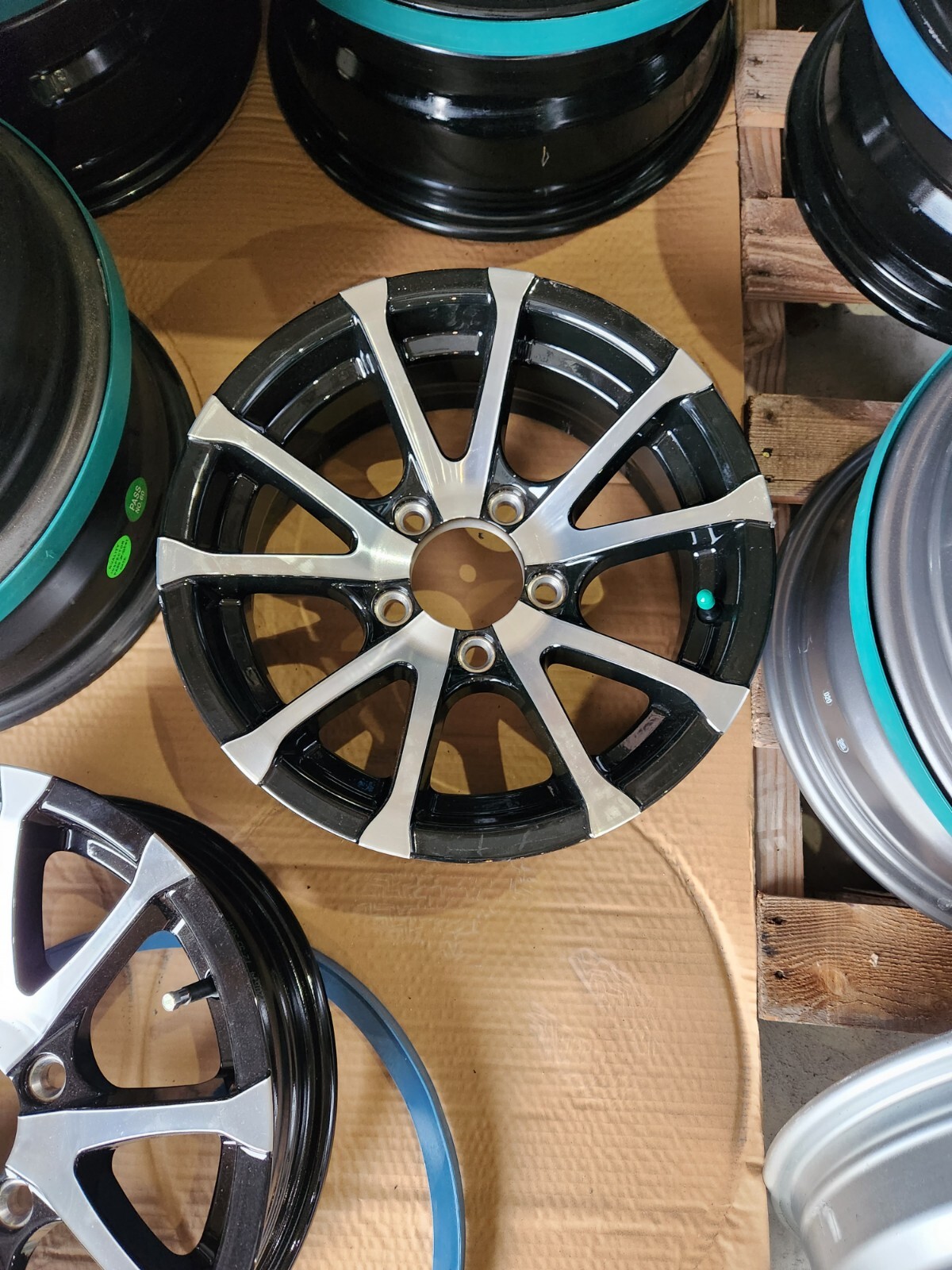 14″ x 5.5″ ALUMINUM TRAILER WHEEL 5-LUG ON 4.5 INCHES –