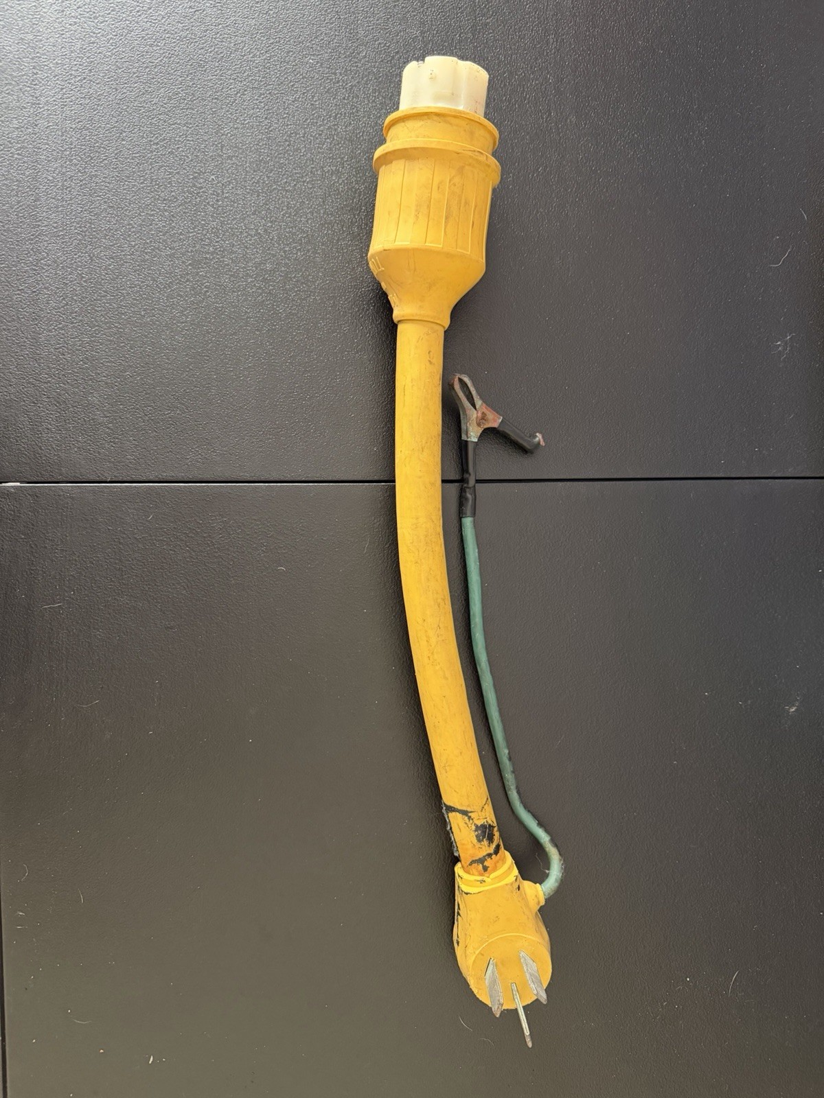 Marinco 114A 50A 125/250V Adapter