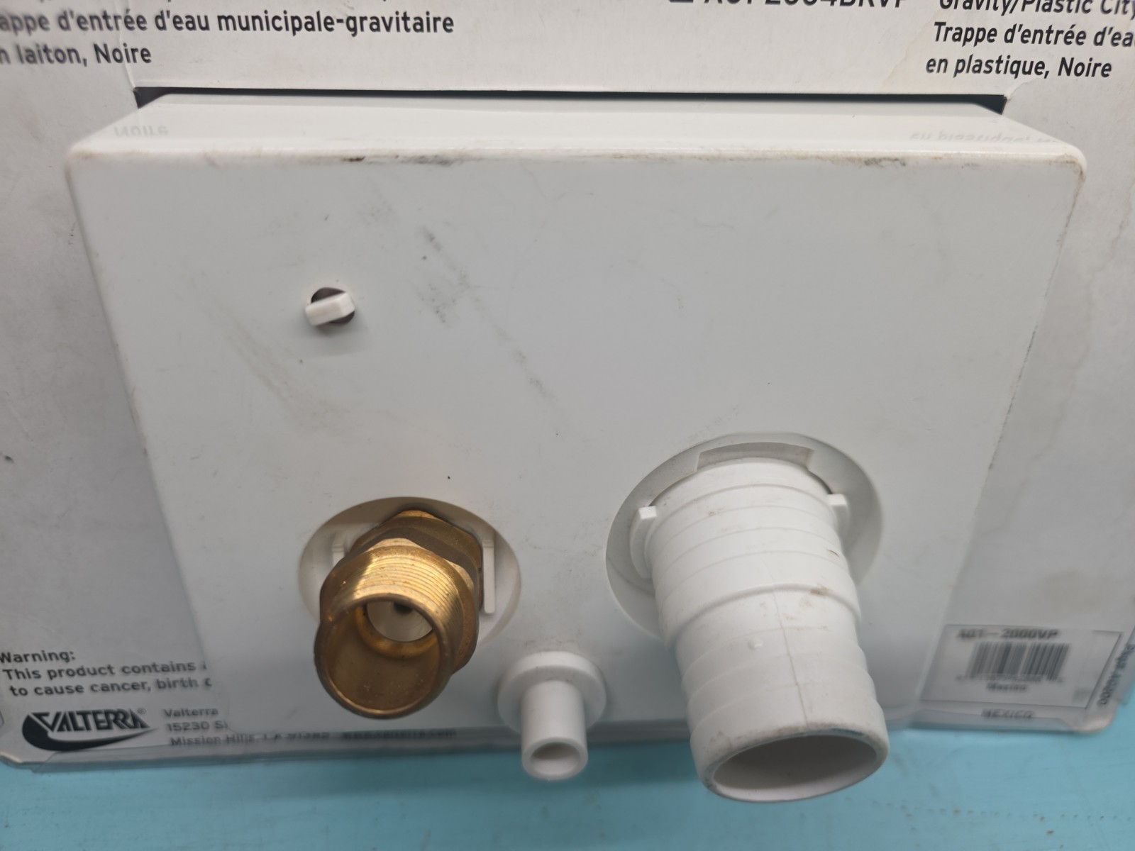 Valterra A01-2004VP White Carded Gravity/Plastic City Water Inlet Hatch