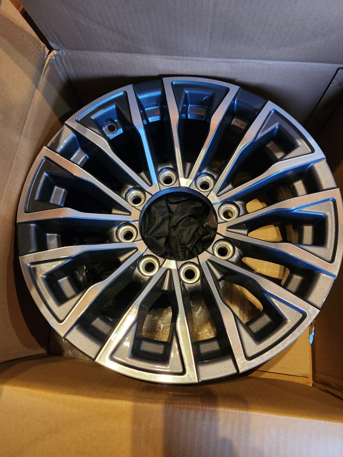 16″ 8 LUG ALUMINUM TRAILER WHEEL 8-LUG ON 6.5 INCHES – GRAY