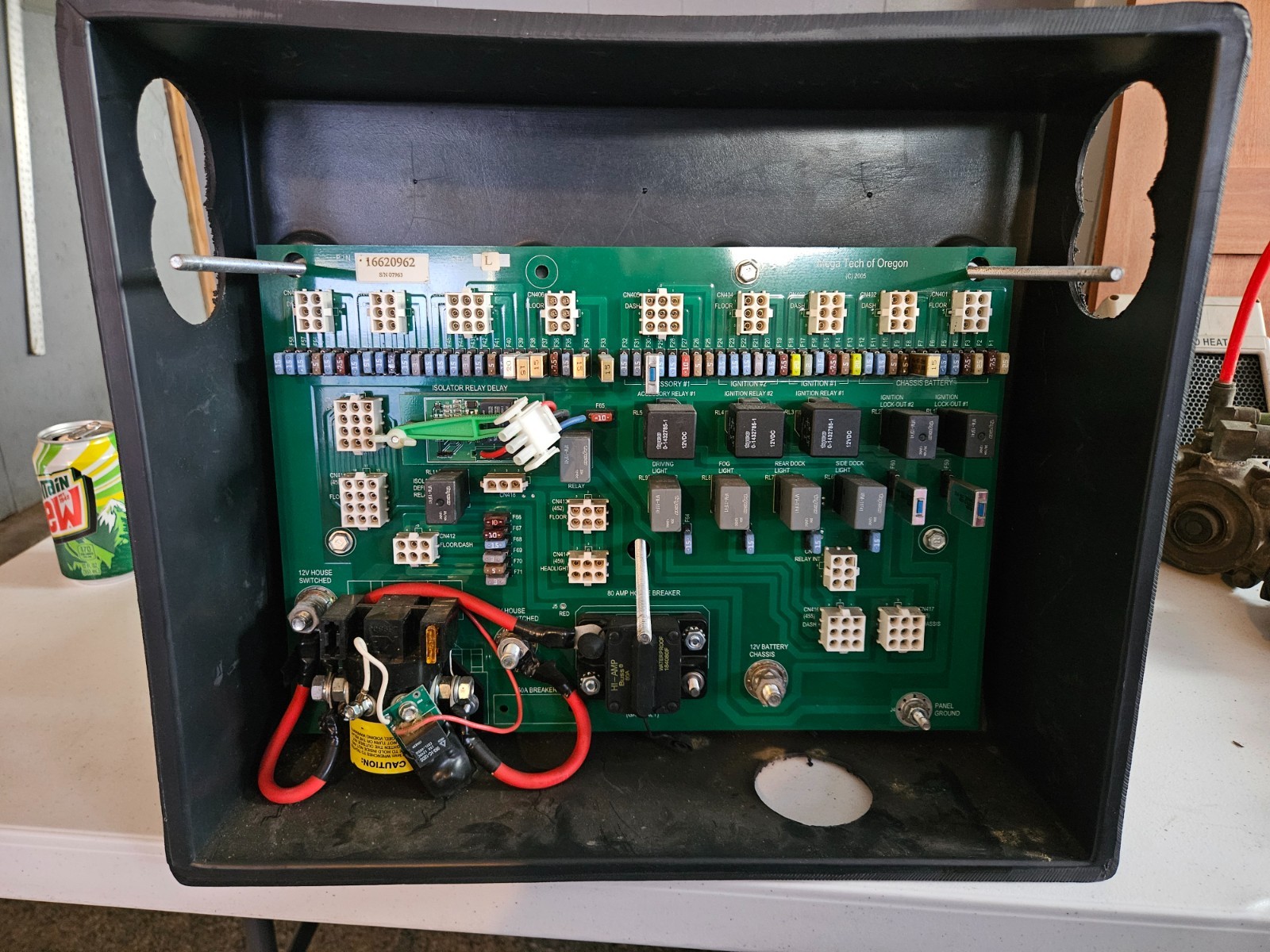 used monaco battery control center pn 16620962 (bcc) out of 08 holiday rambler