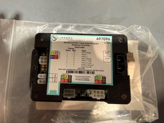 Lippert Slide Out Control Module 697096 0332092 08-7841 10873584 DAL