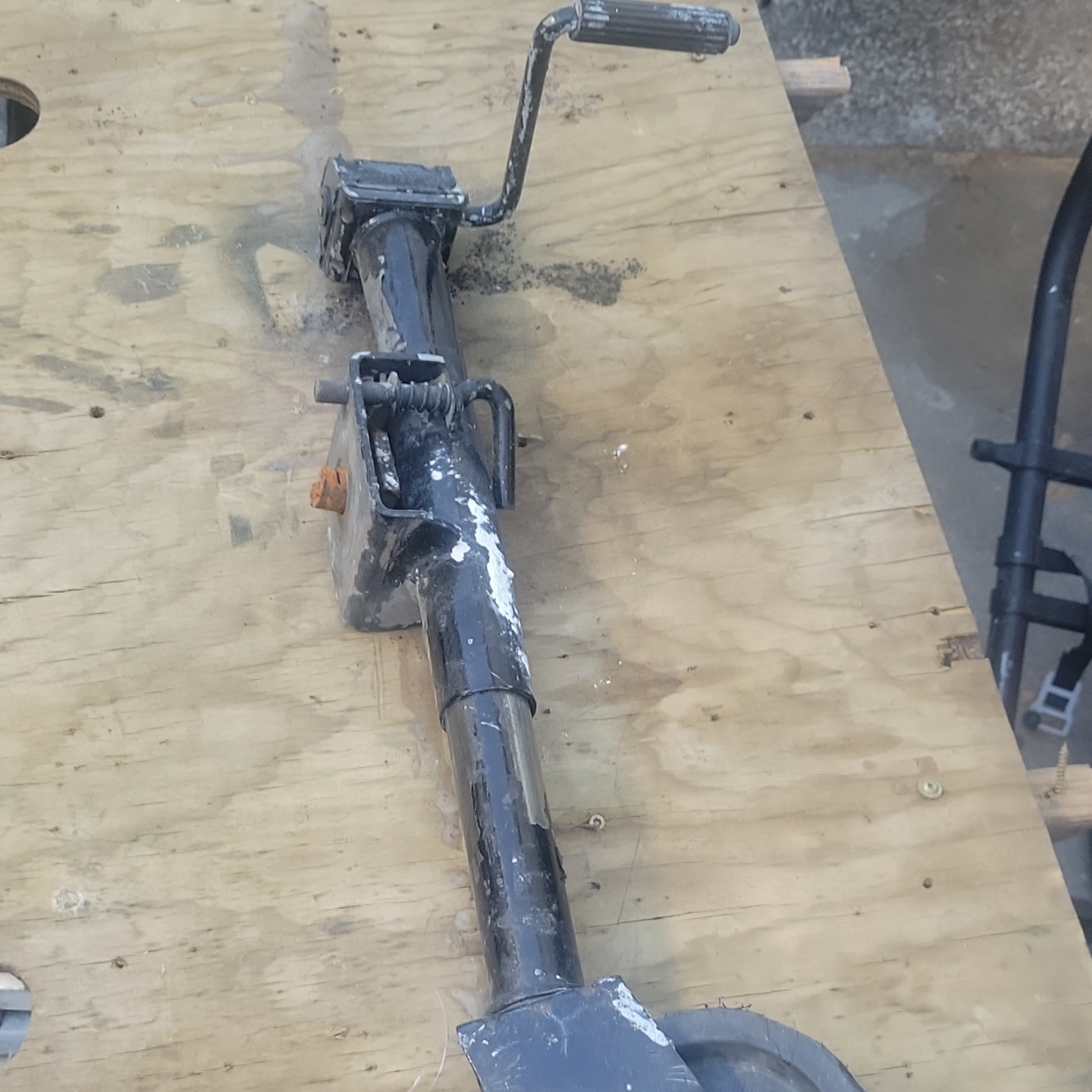 A Frame Trailer Jack Bolt on Trailer Tongue Jack 5000 lbs 15-inch Travel