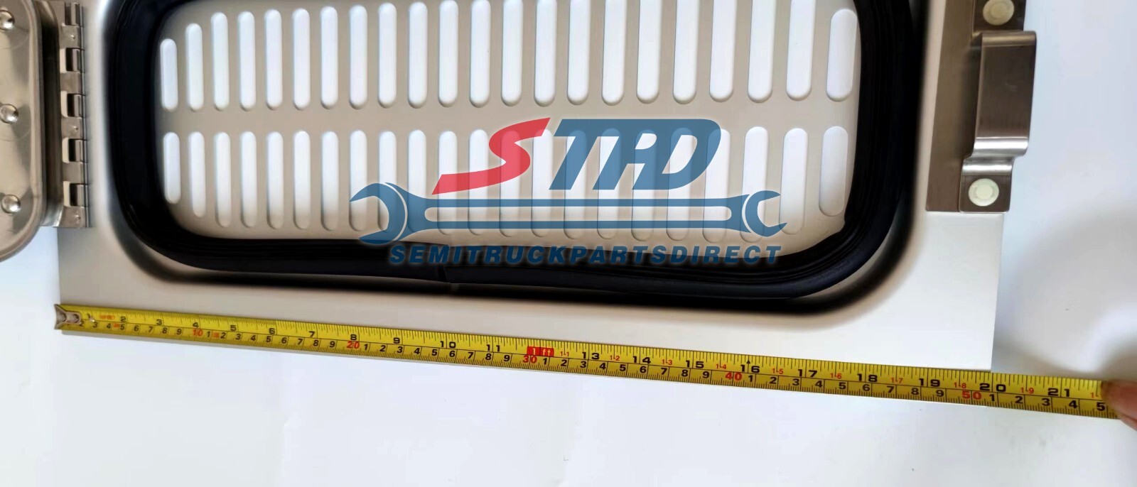 Trailer Door Air Vent – Stainless 17 x 7 Stainless Steel Door Face Finish