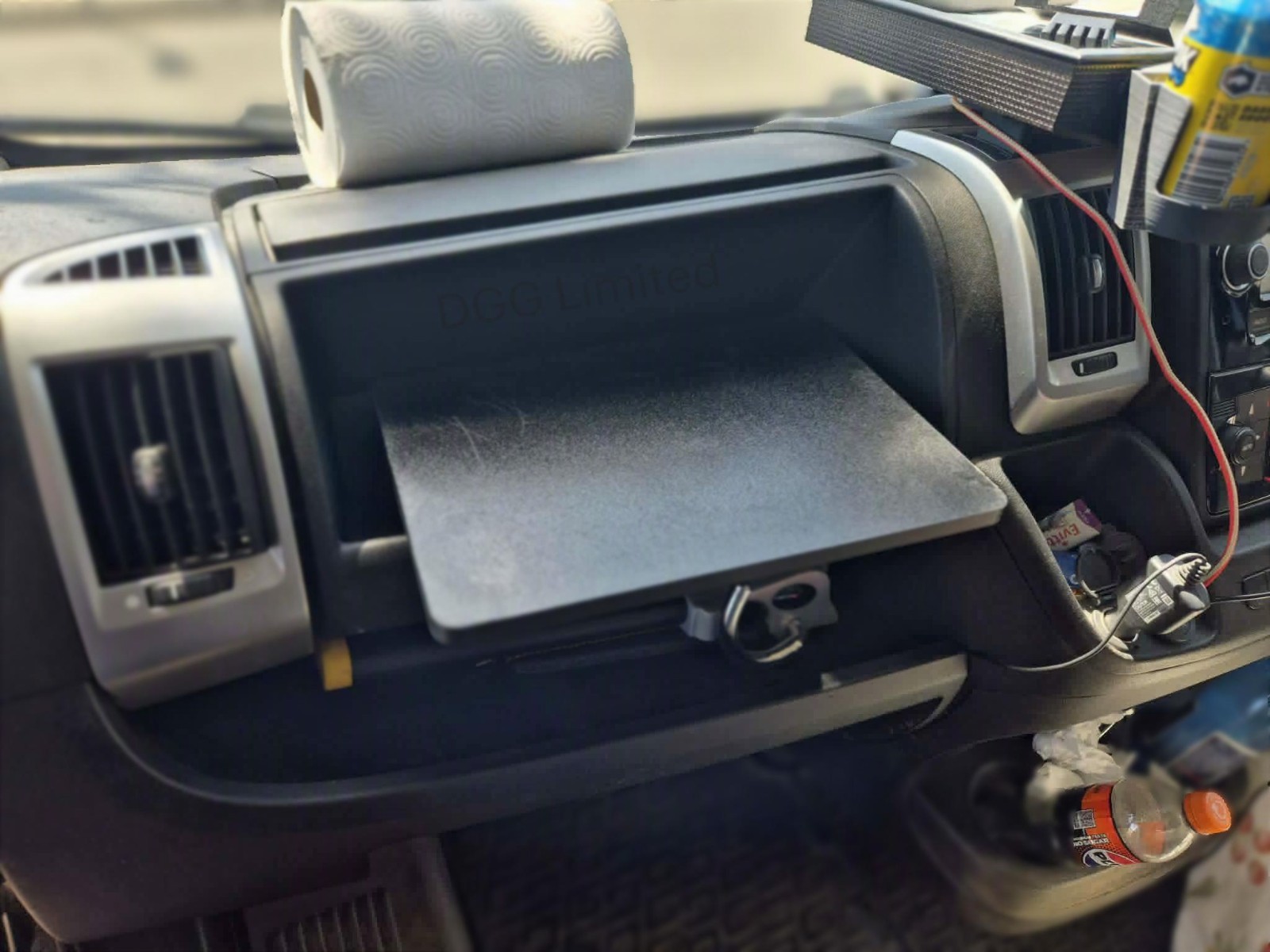Fiat Ducato – Dash Shelf Table Passenger Side