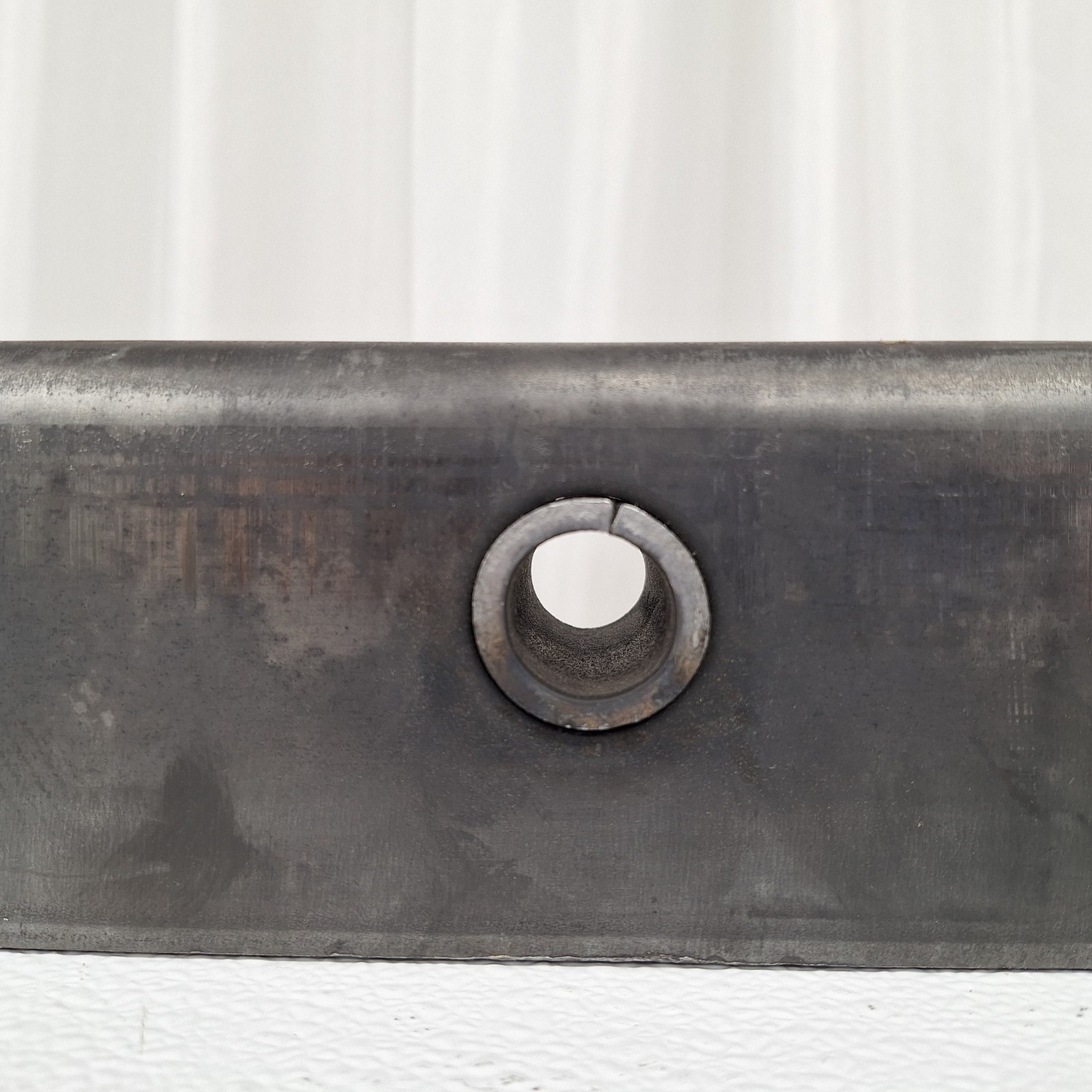 11″ Slipper Spring Equalizer with Bolts and Nuts