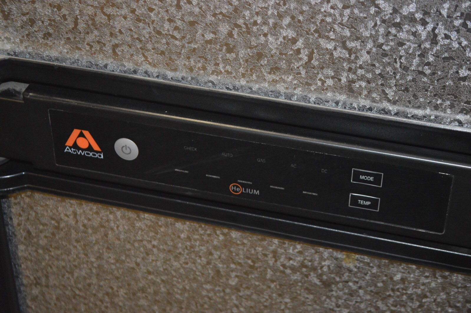 Atwood HE-0801LF w/ Fan 8.0 Cu Ft RV / Camper Refrigerator 2 Way LP Gas Electric
