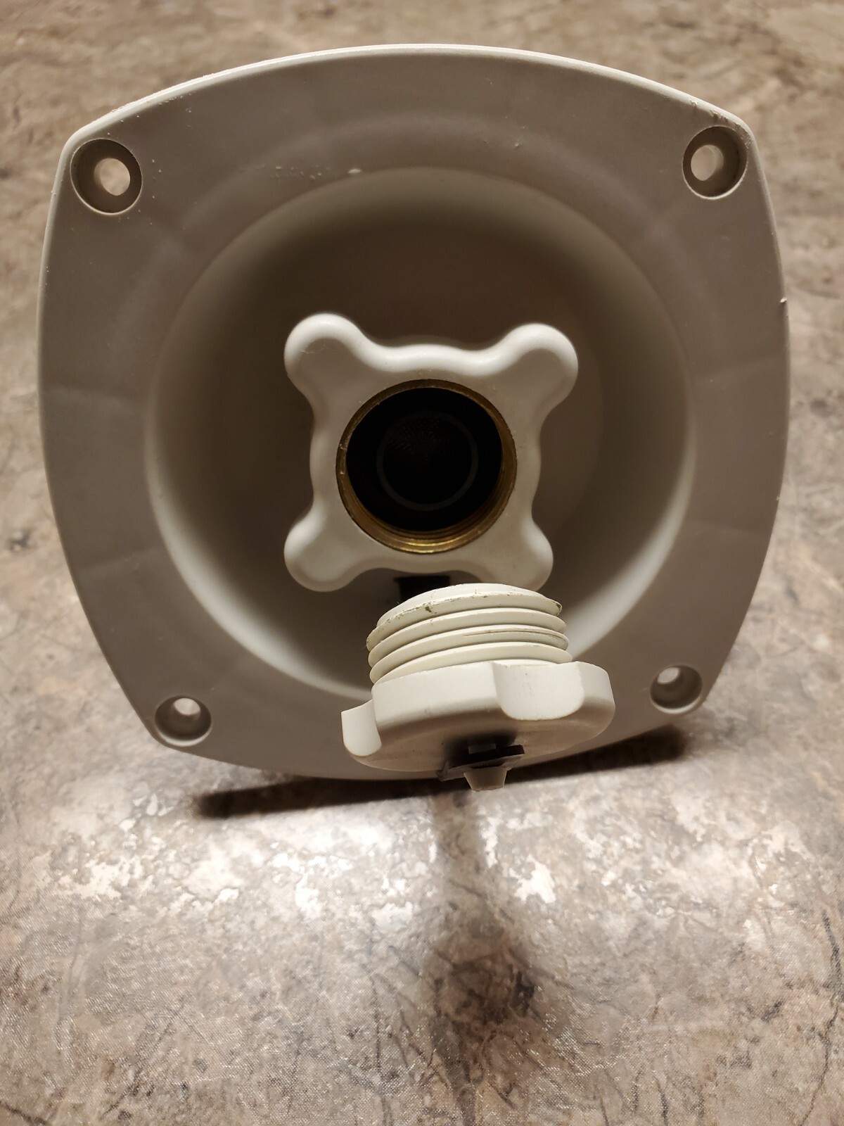 Shurflo 183-029-18 White Pressure Regulated Water Fill