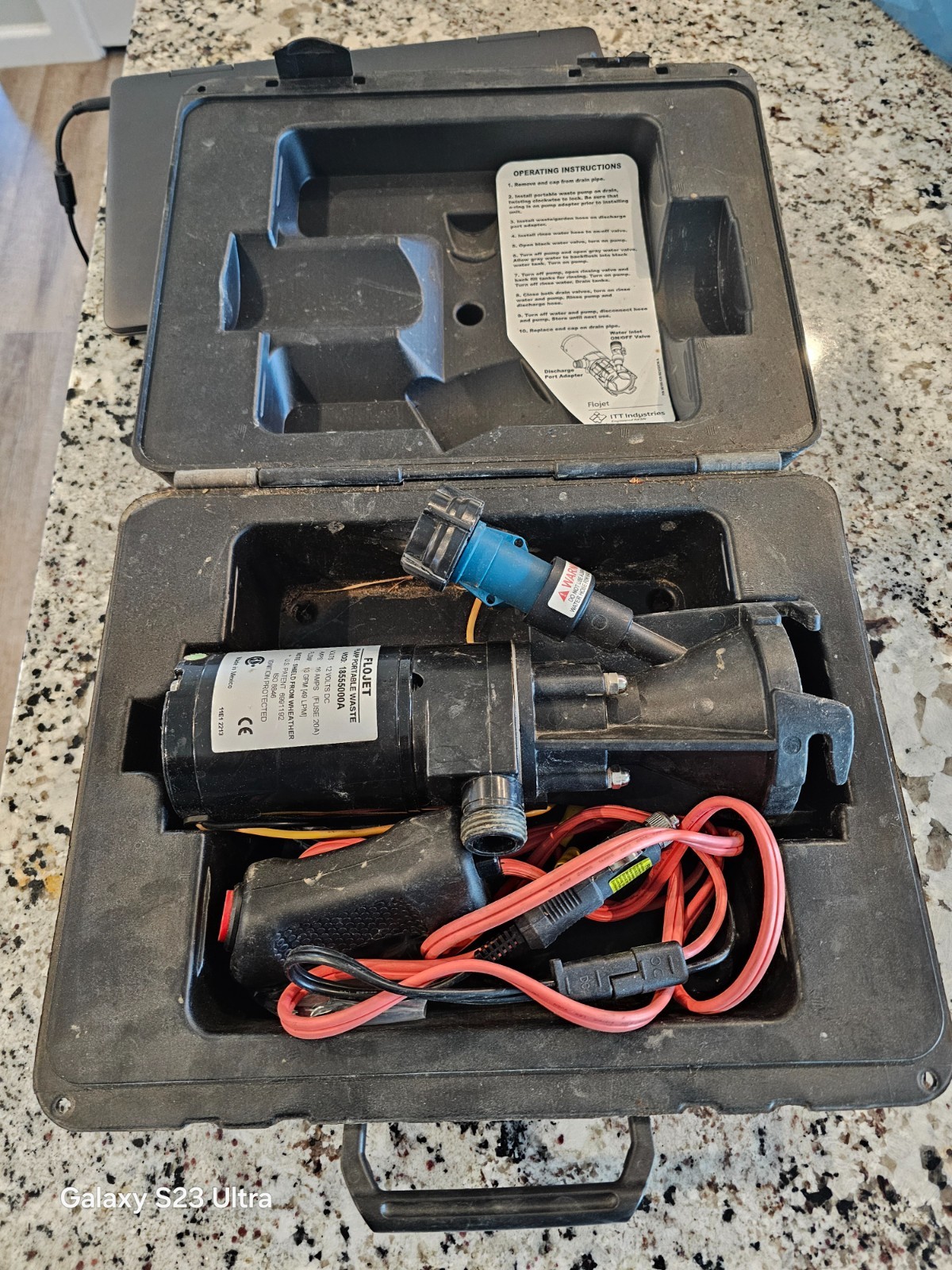 Flojet Portable RV Waste Water Pump 12V DC 18555 000 with Carrying Case